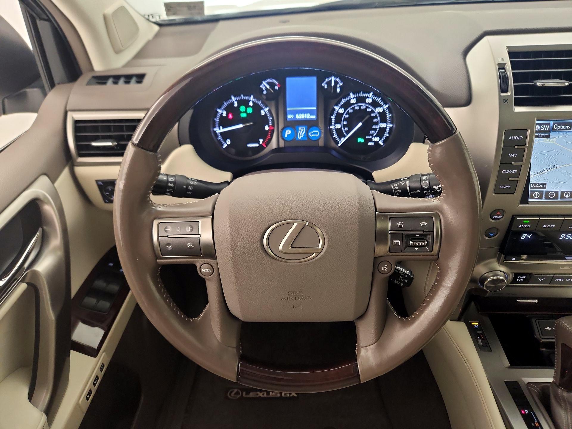 Thumbnail: 2018 Lexus GX - 10