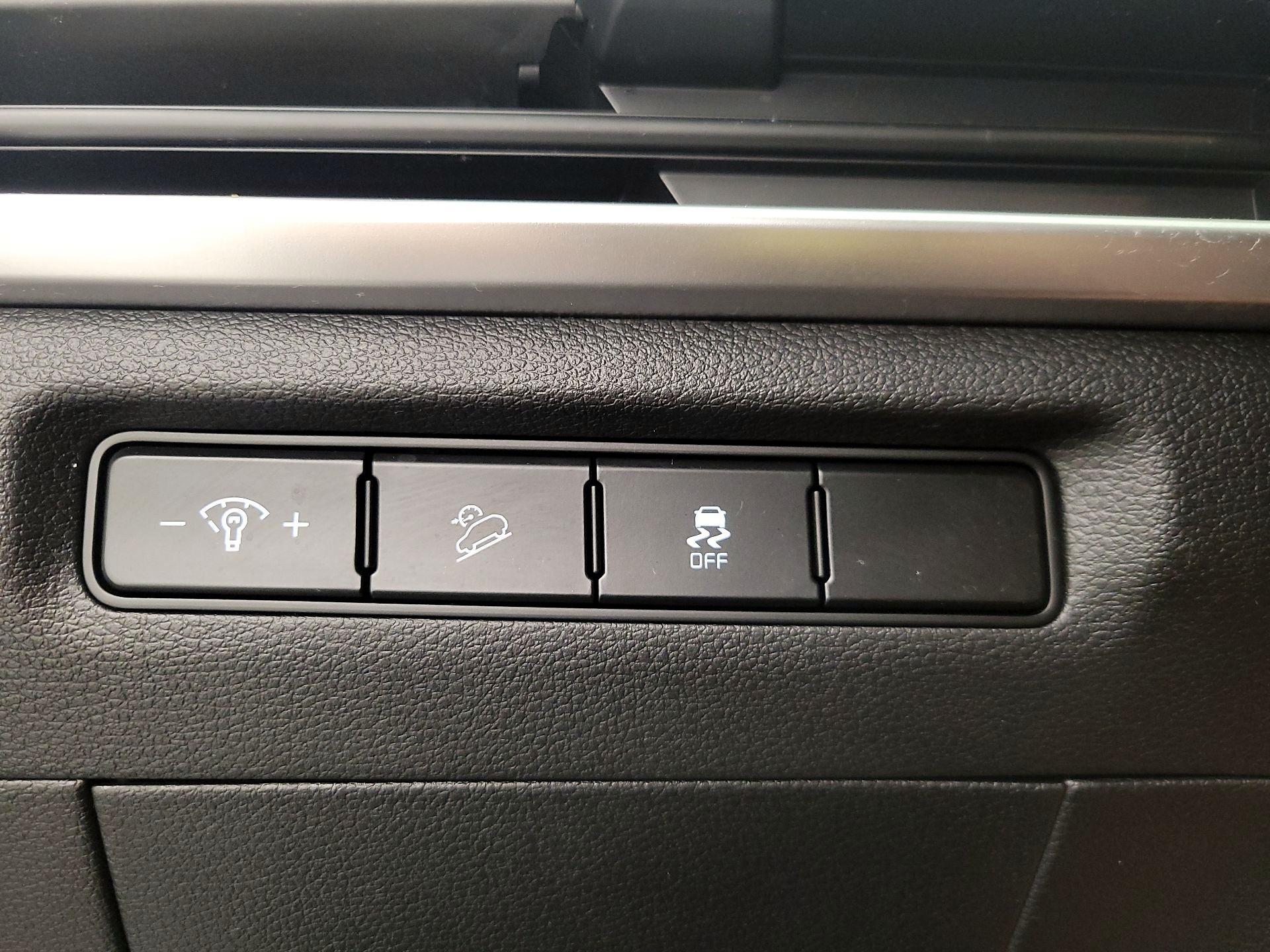 Thumbnail: 2023 Kia Telluride - 13