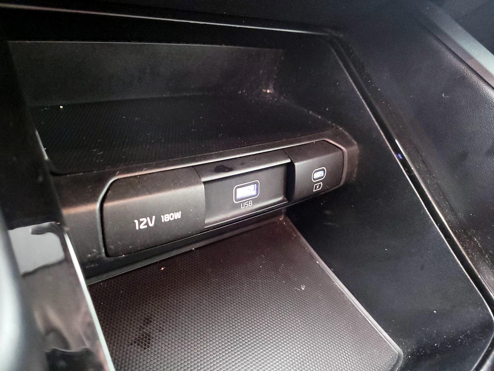 Thumbnail: 2023 Kia Telluride - 19