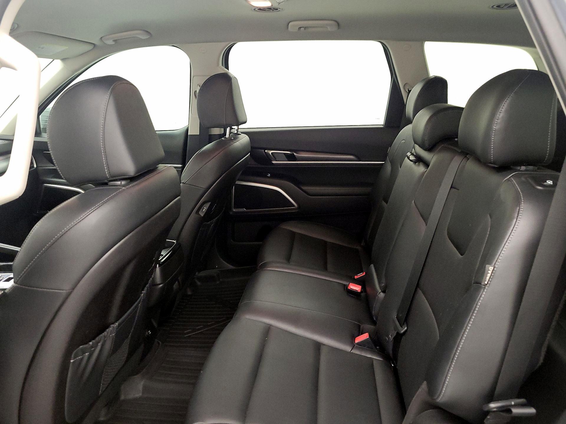 Thumbnail: 2023 Kia Telluride - 20