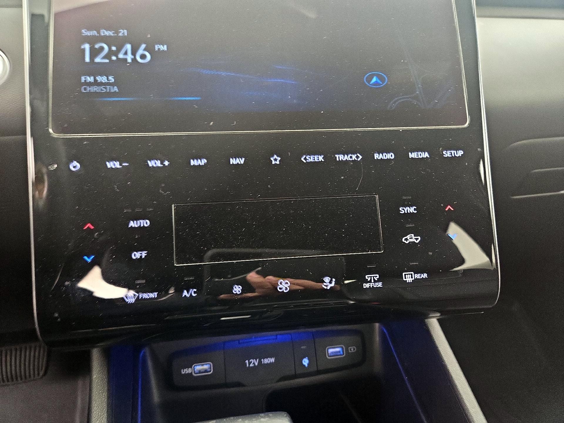 Thumbnail: 2022 Hyundai Santa Cruz - 17