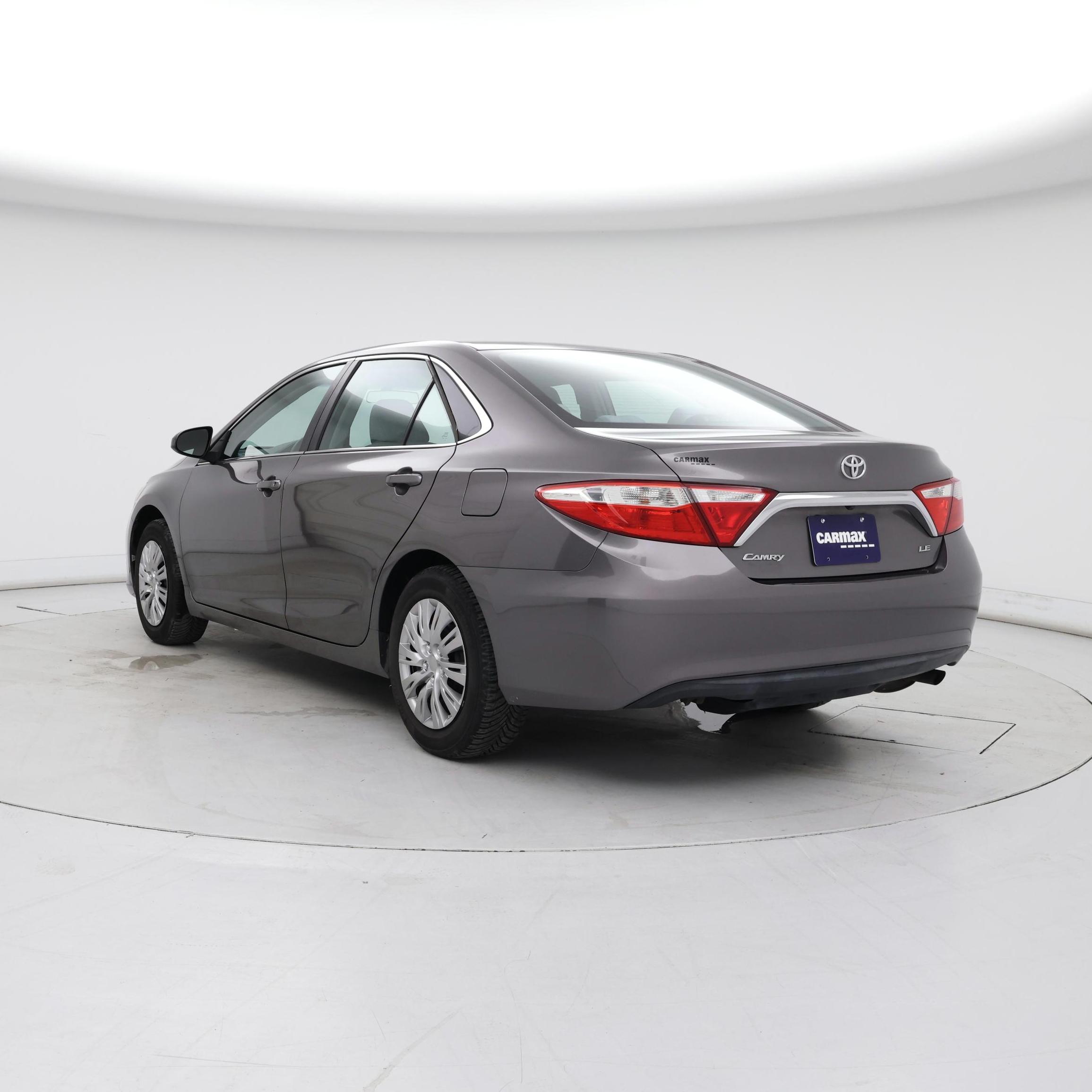 Thumbnail: 2017 Toyota Camry - 2