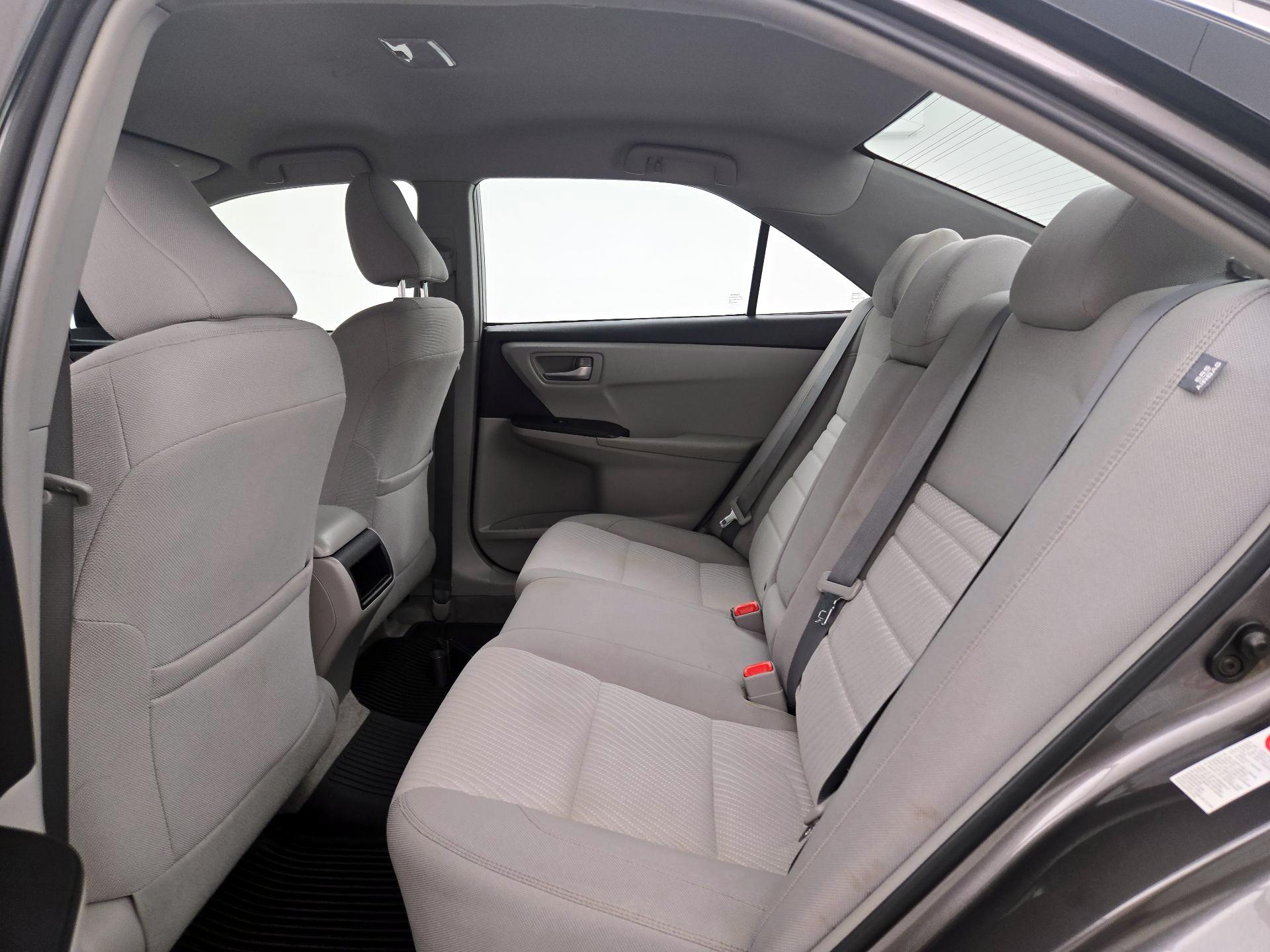 Thumbnail: 2017 Toyota Camry - 19