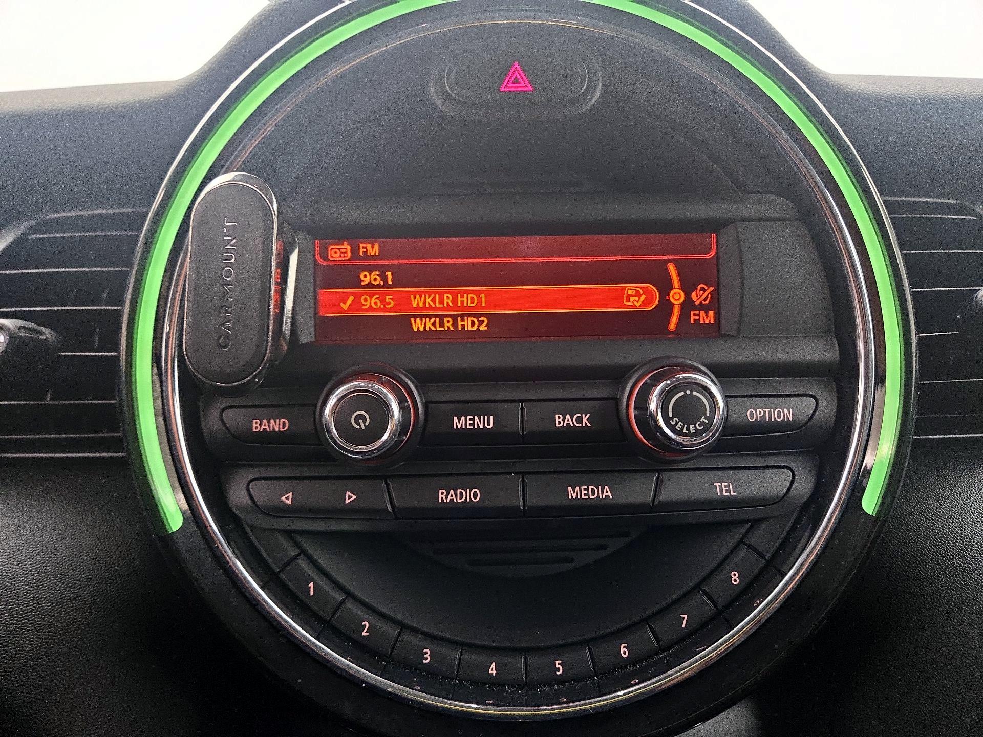 Thumbnail: 2016 MINI Cooper Hardtop - 14