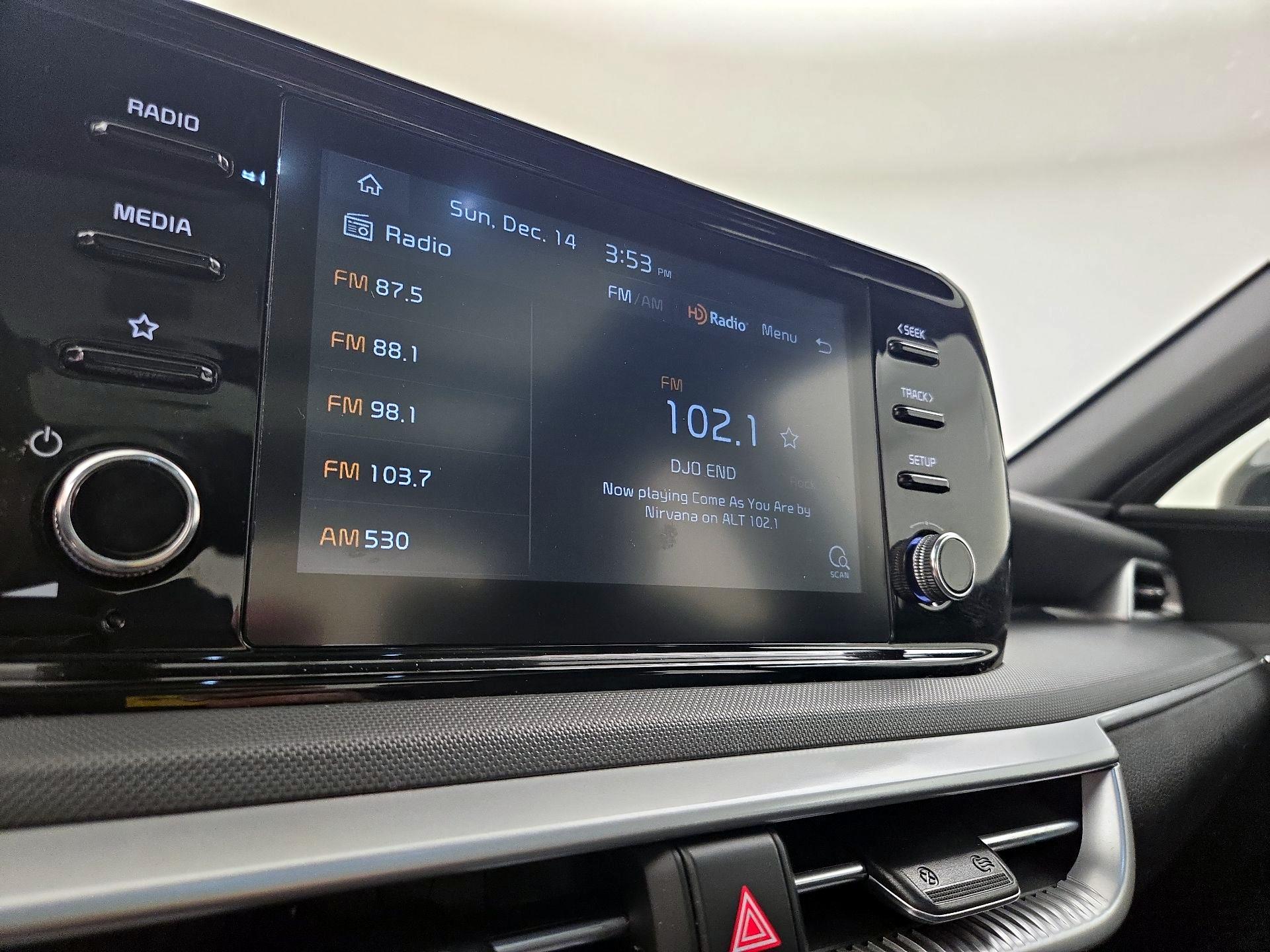 Thumbnail: 2021 Kia K5 - 15