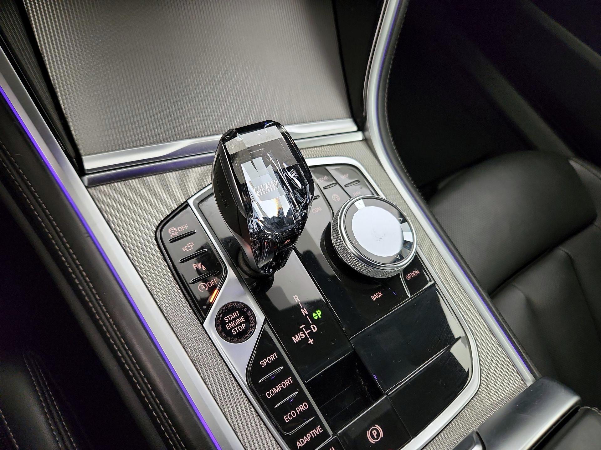 Thumbnail: 2020 BMW 8 Series - 18