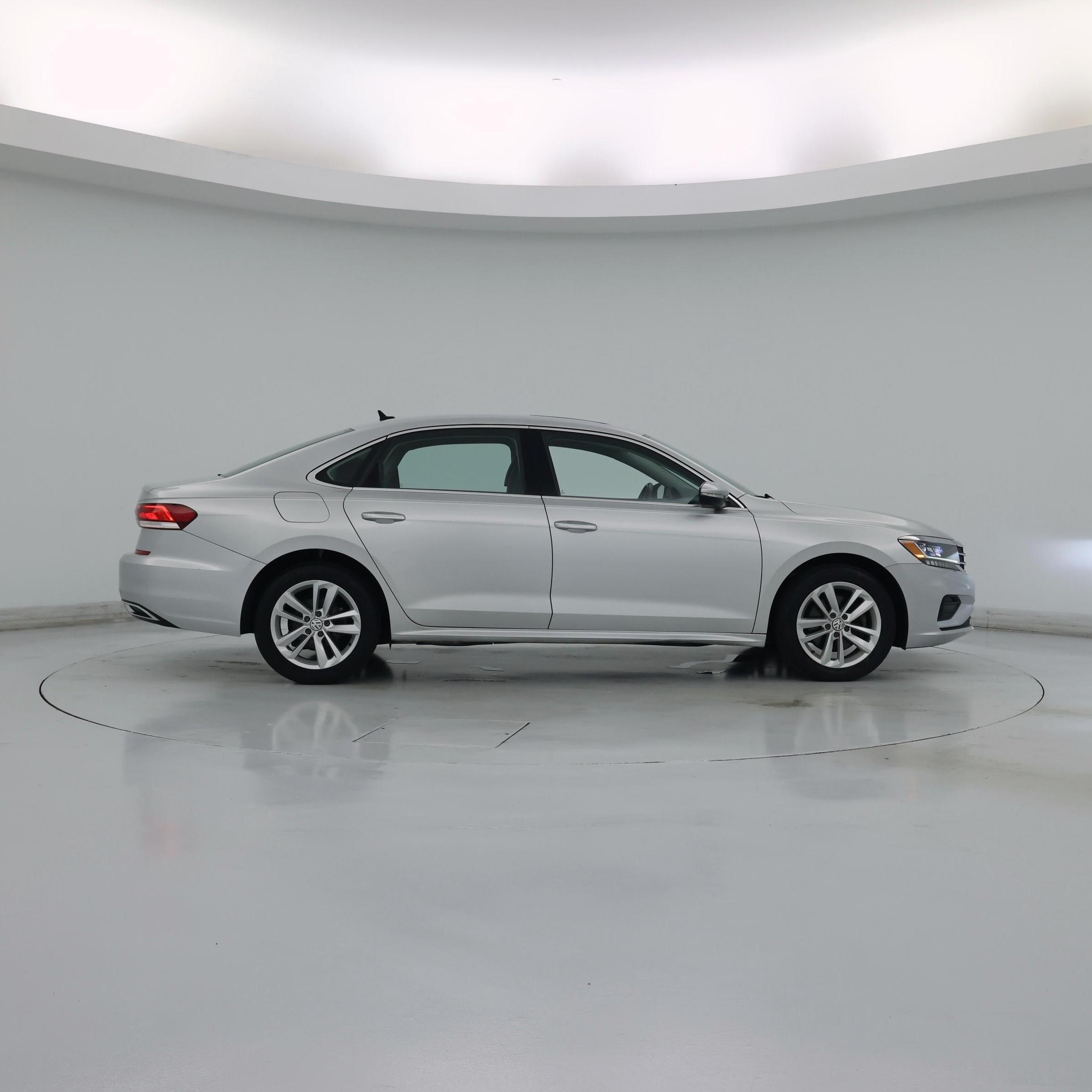 Thumbnail: 2020 Volkswagen Passat - 7