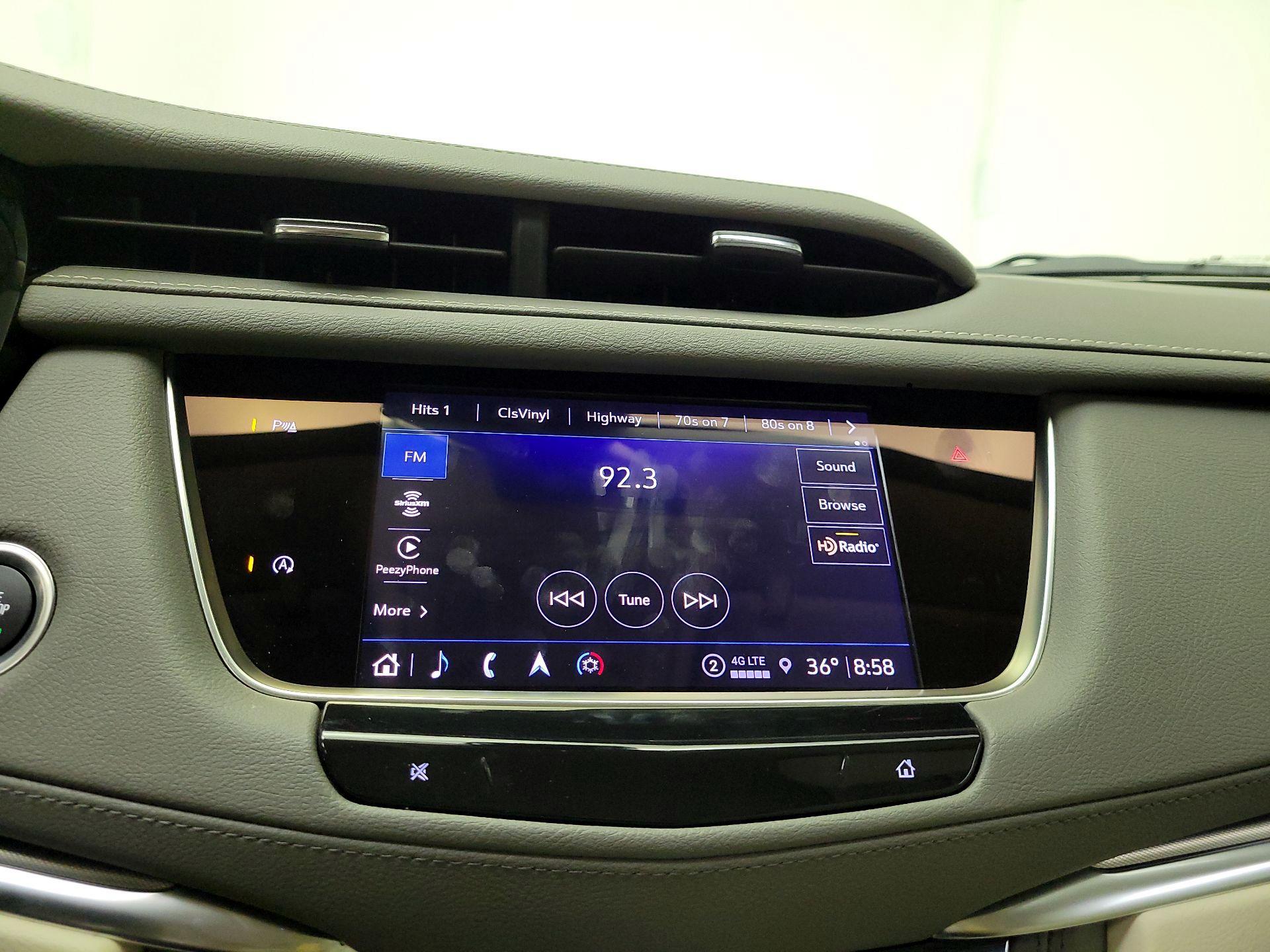 Thumbnail: 2025 Cadillac XT5 - 15