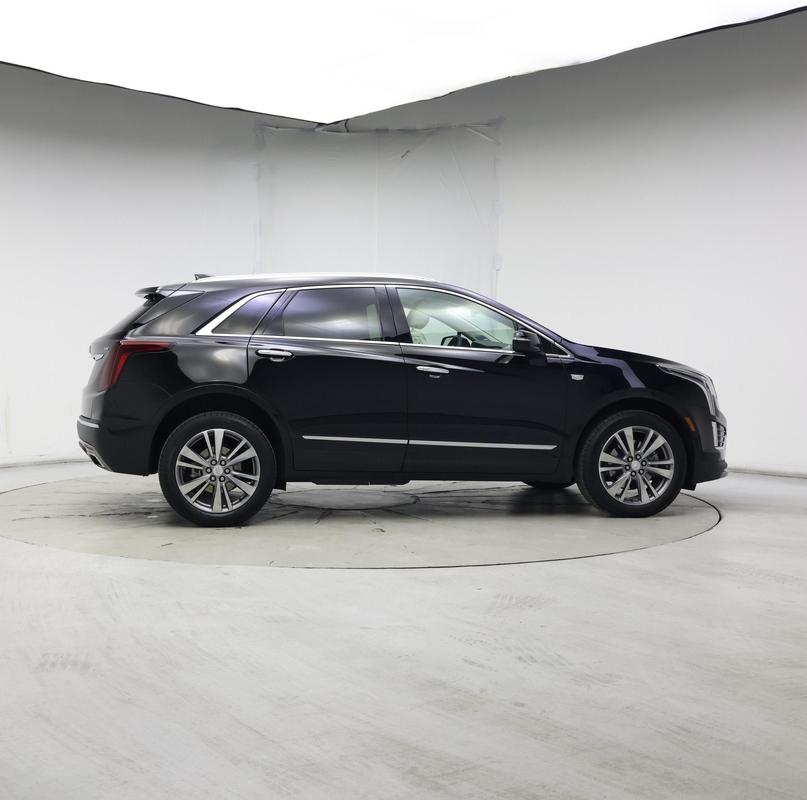 Thumbnail: 2025 Cadillac XT5 - 7