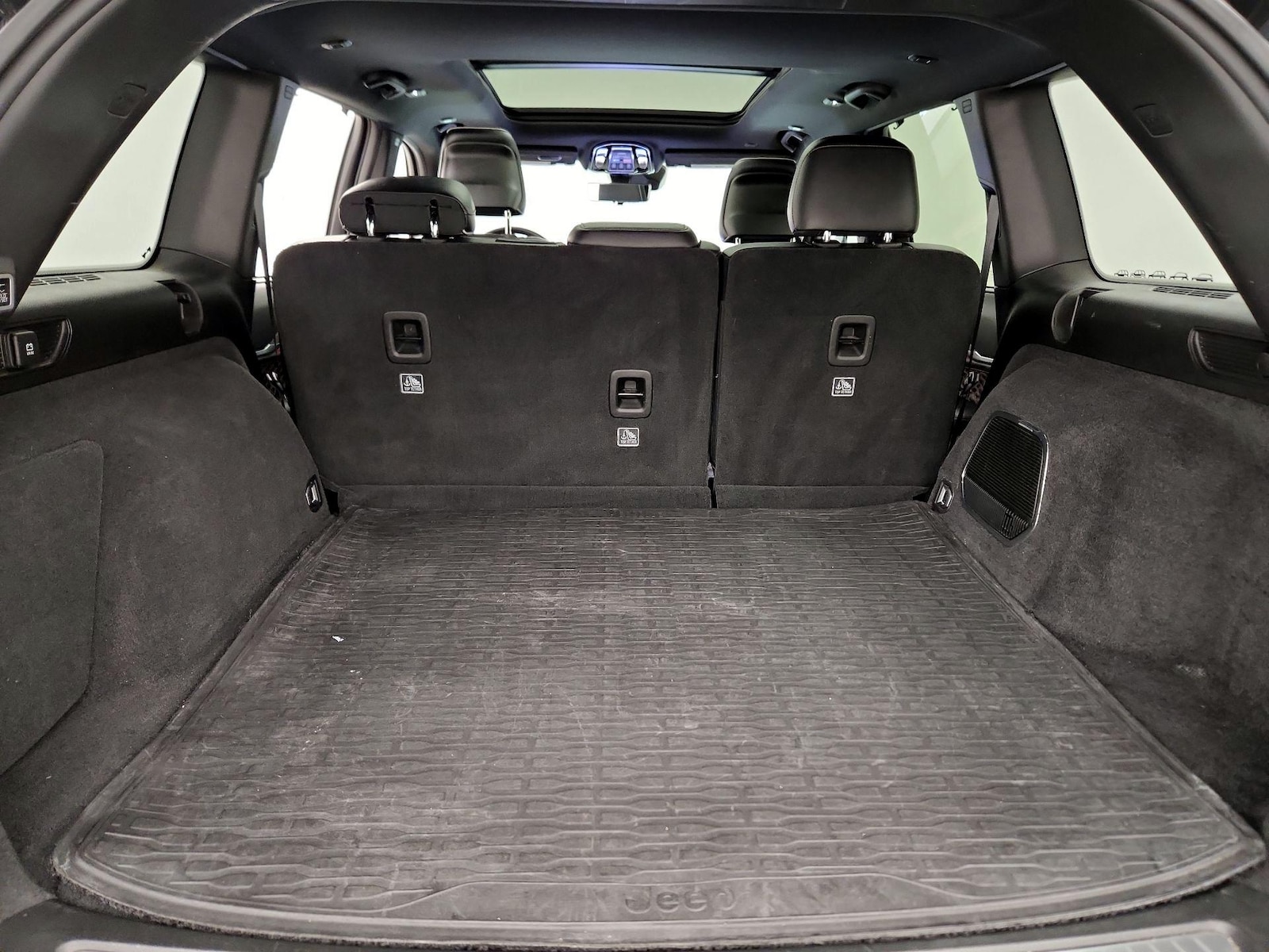 2022 Jeep Grand Cherokee Summit Reserve 4xe - Photo 23