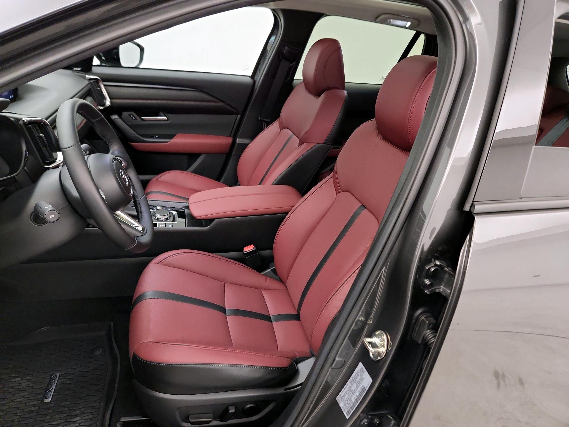 Thumbnail: 2026 Mazda CX-50 - 11