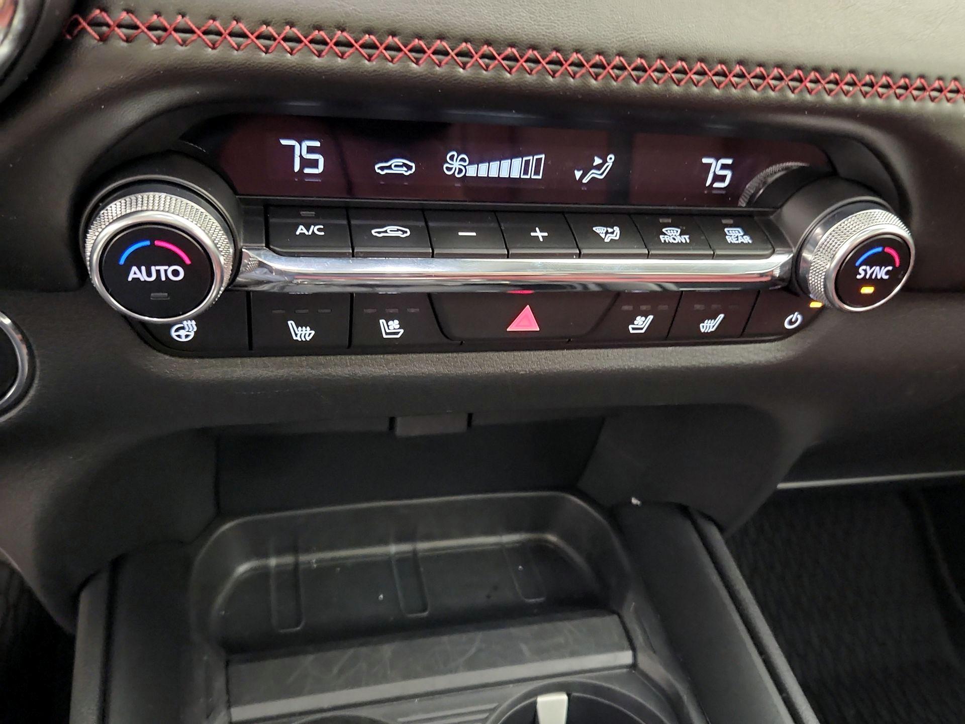 Thumbnail: 2026 Mazda CX-50 - 17