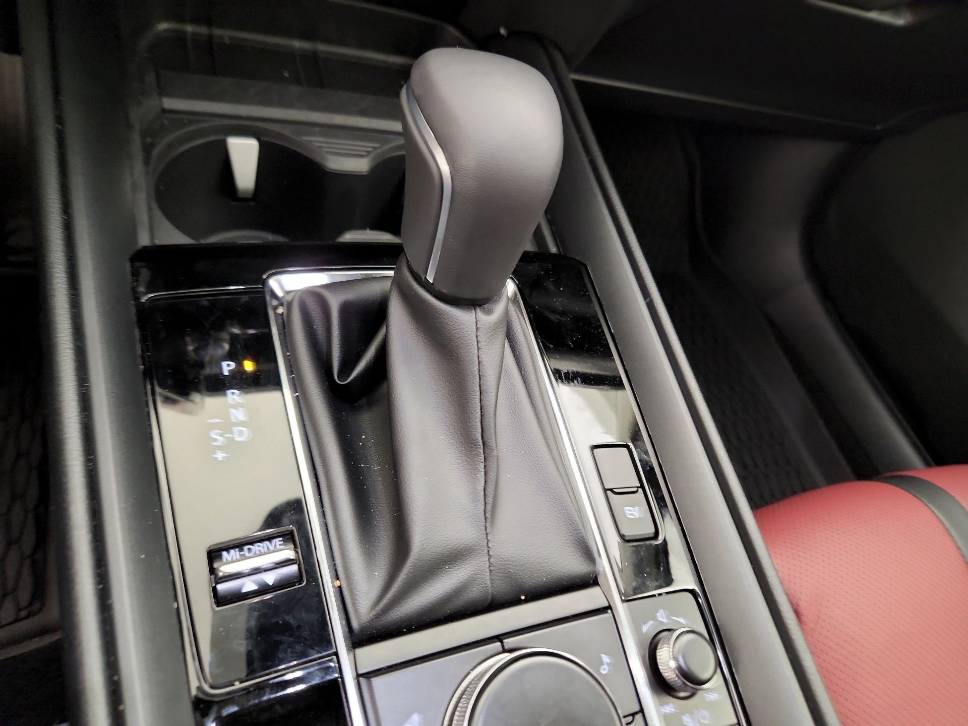 Thumbnail: 2026 Mazda CX-50 - 18