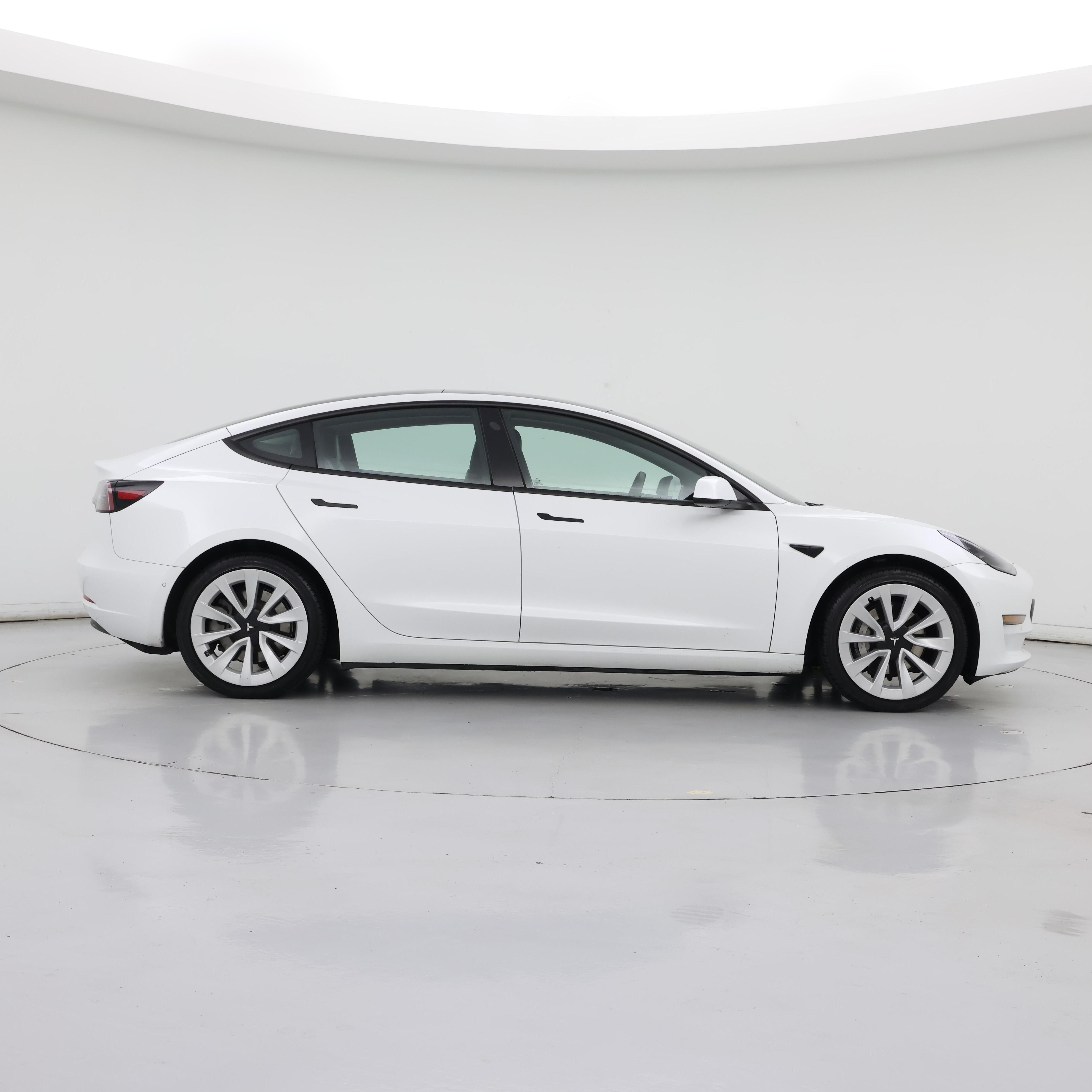 Thumbnail: 2021 Tesla Model 3 - 7