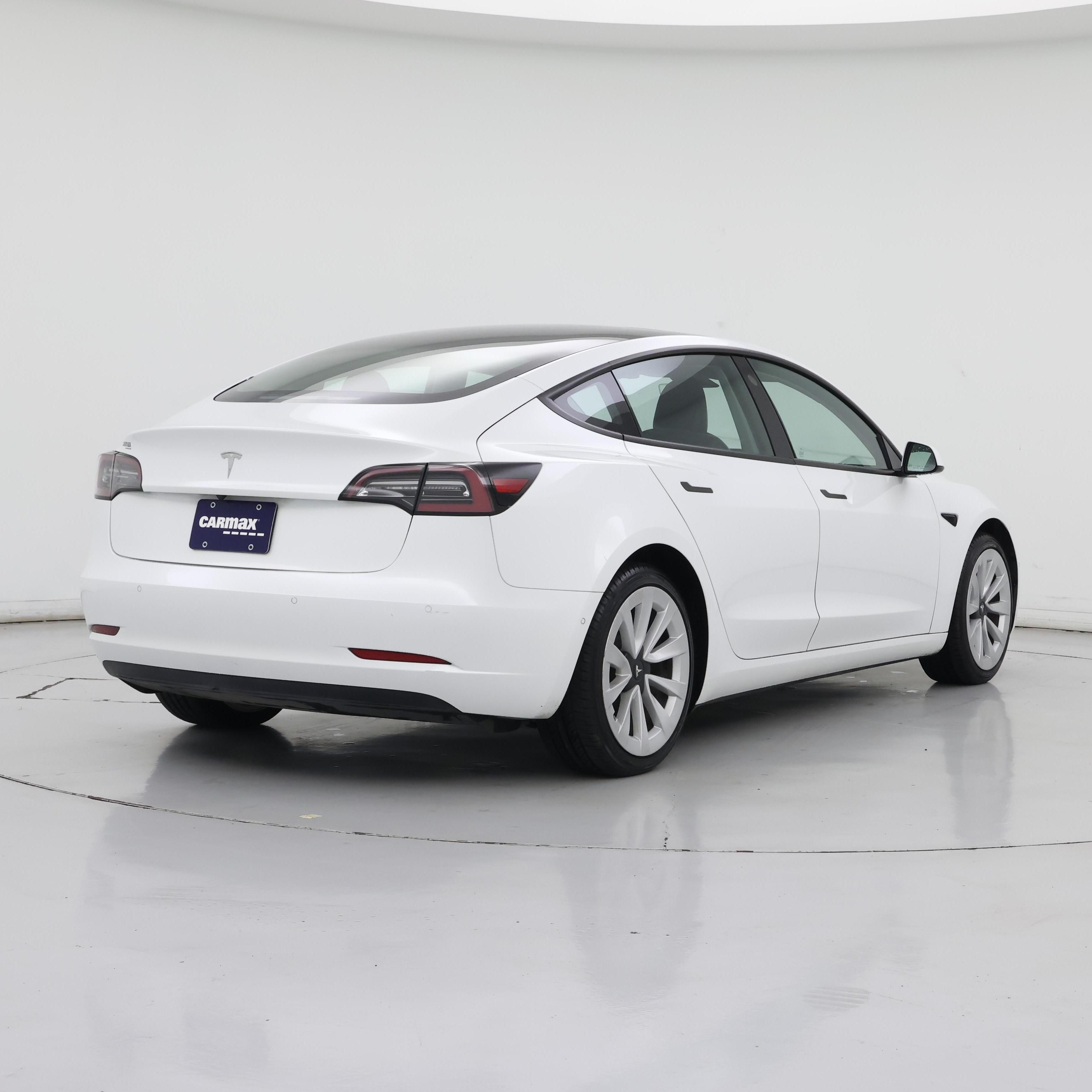 Thumbnail: 2021 Tesla Model 3 - 8