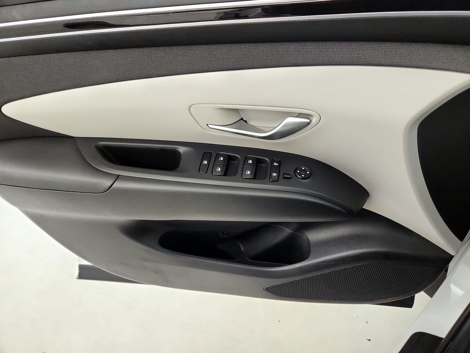 Thumbnail: 2024 Hyundai Tucson - 12