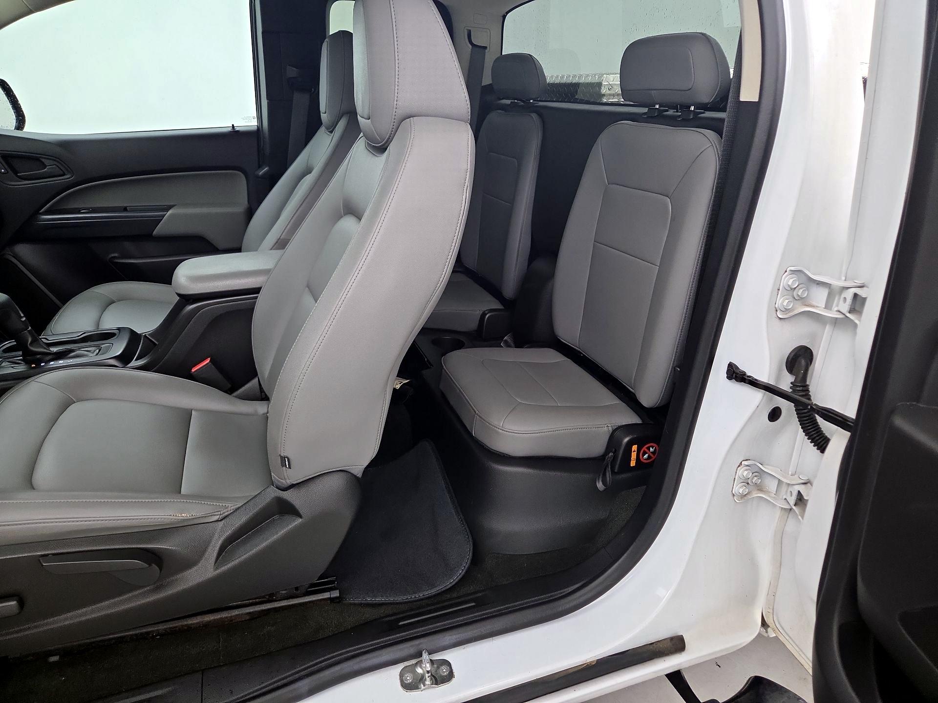 Thumbnail: 2017 Chevrolet Colorado - 19