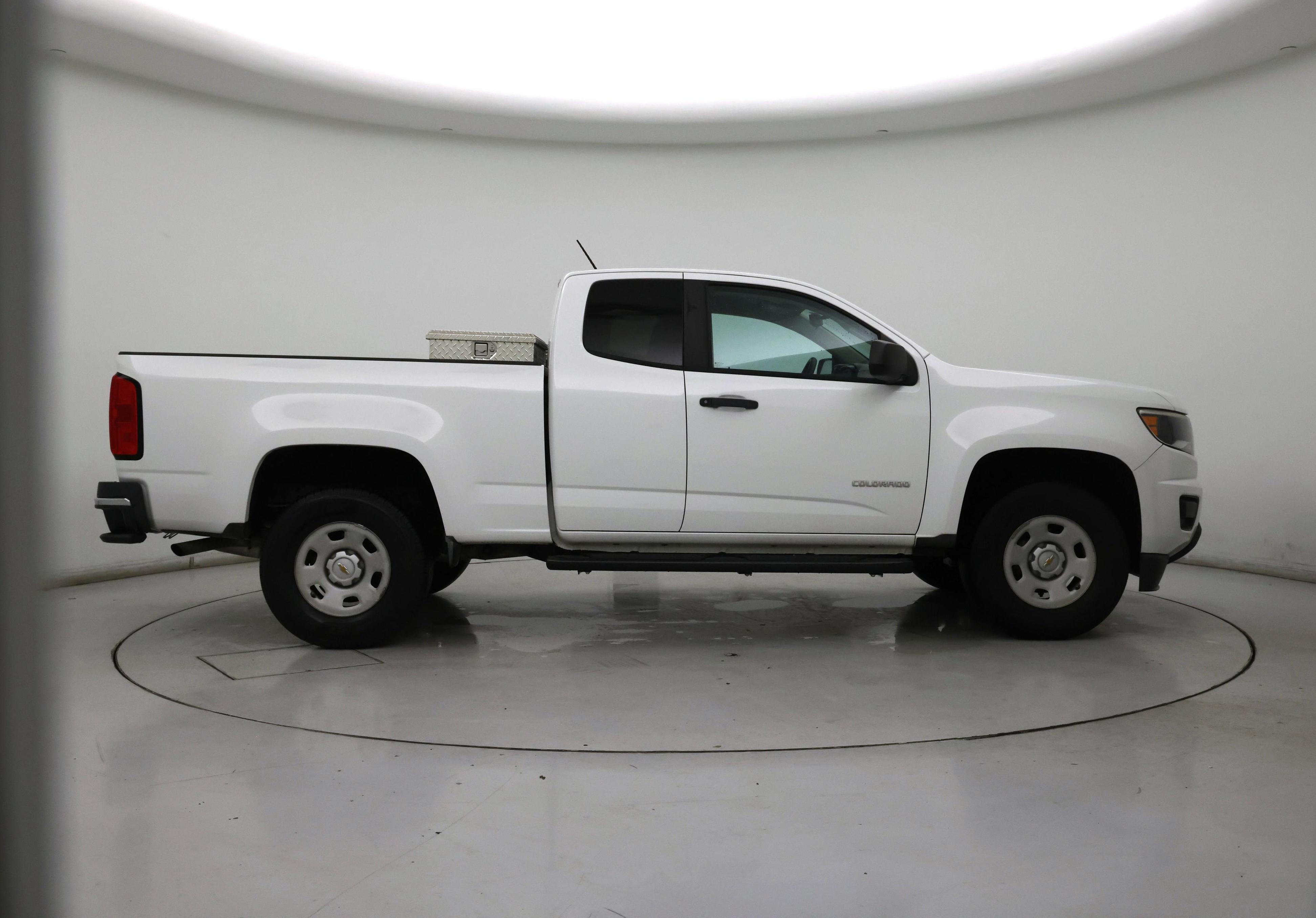 Thumbnail: 2017 Chevrolet Colorado - 7