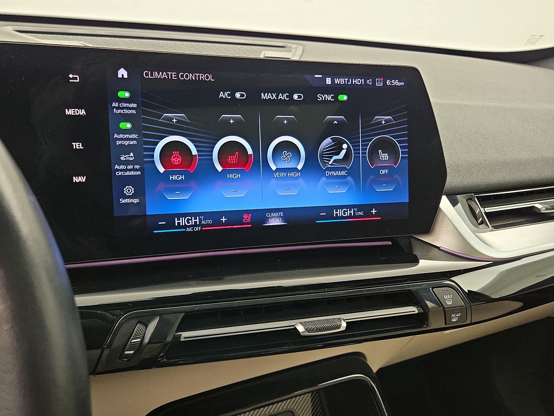 Thumbnail: 2023 BMW X1 - 17