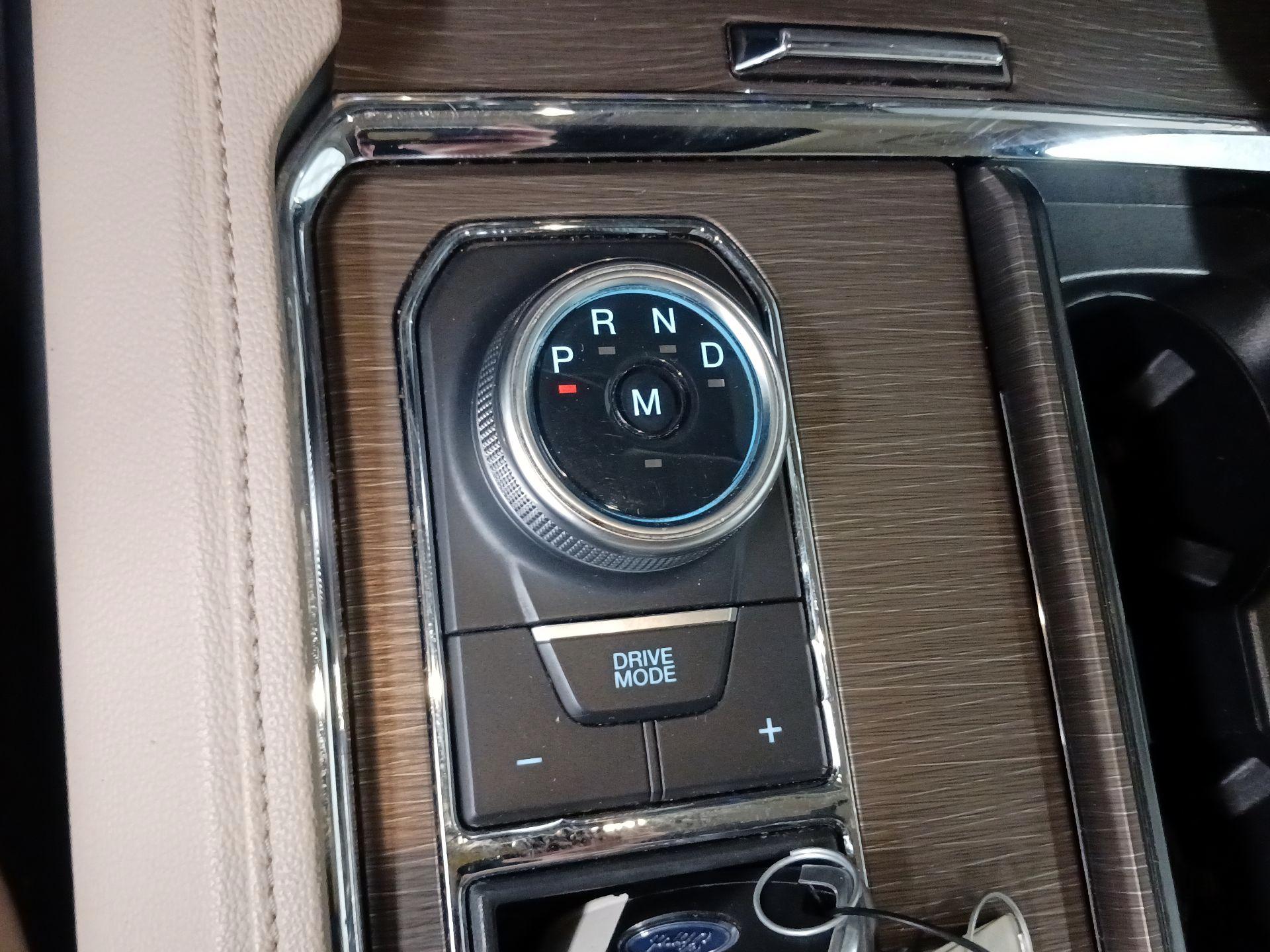 Thumbnail: 2024 Ford Expedition MAX - 18