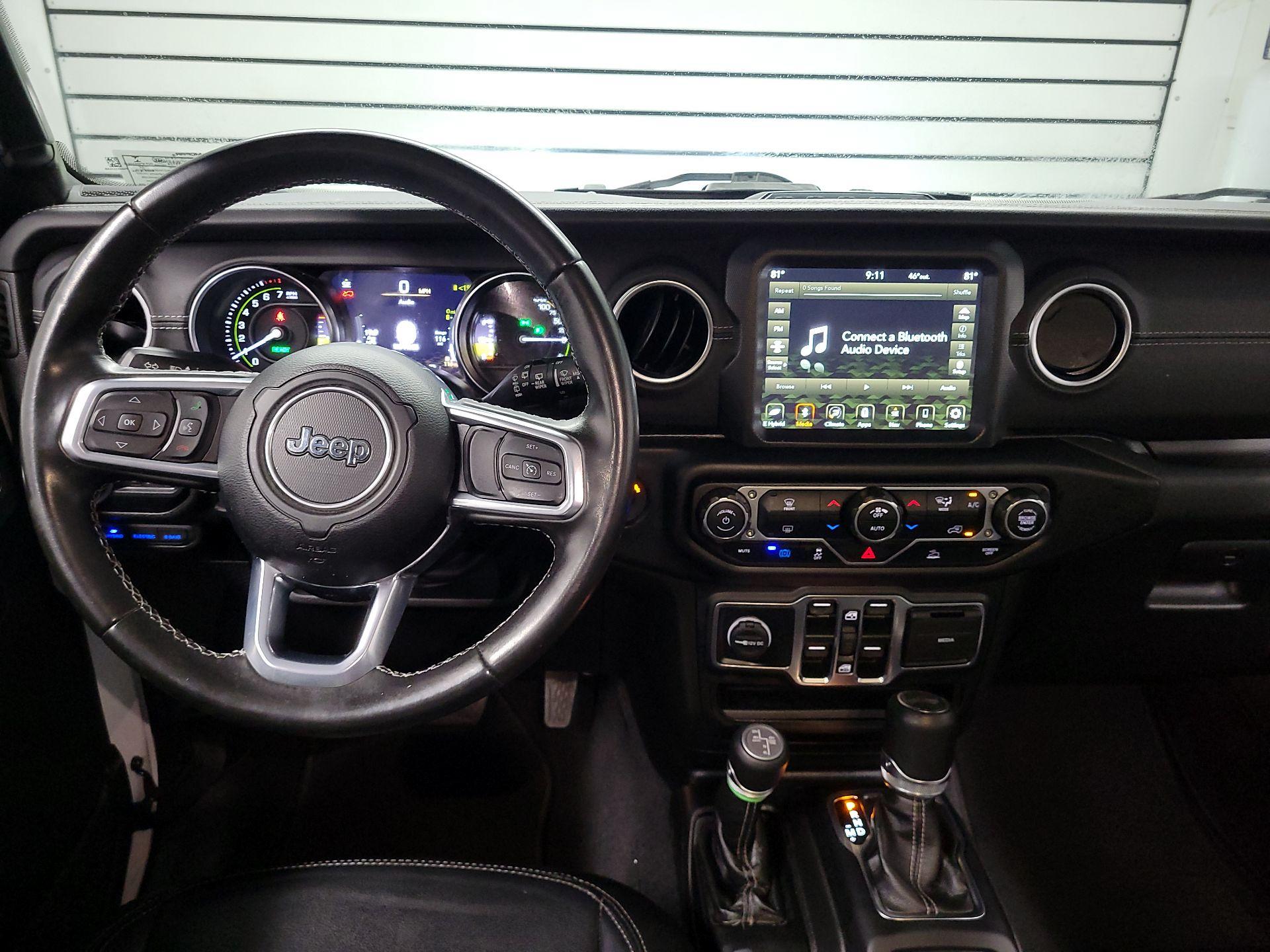 Thumbnail: 2022 Jeep Wrangler - 9