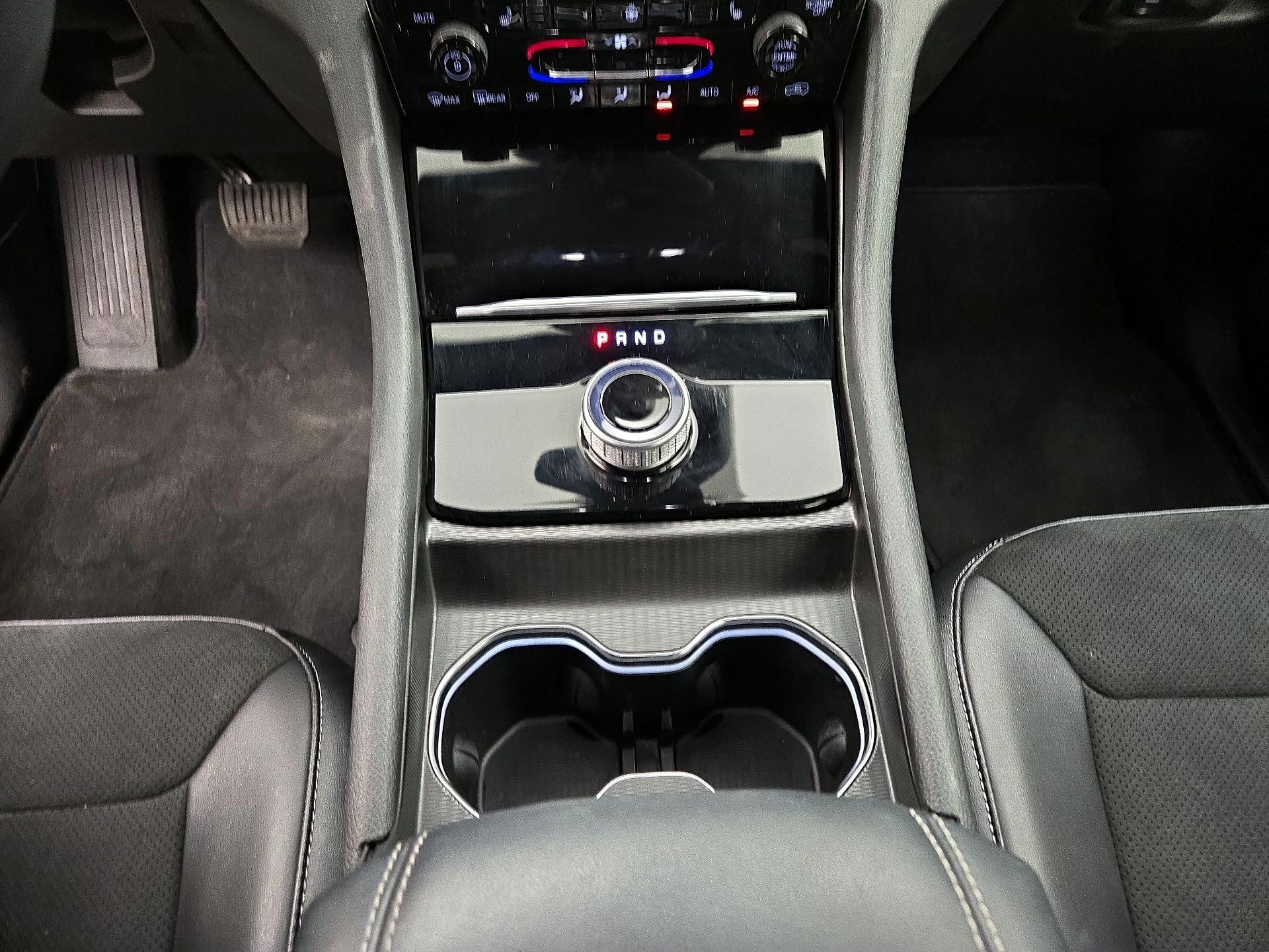 Thumbnail: 2023 Jeep Grand Cherokee - 17