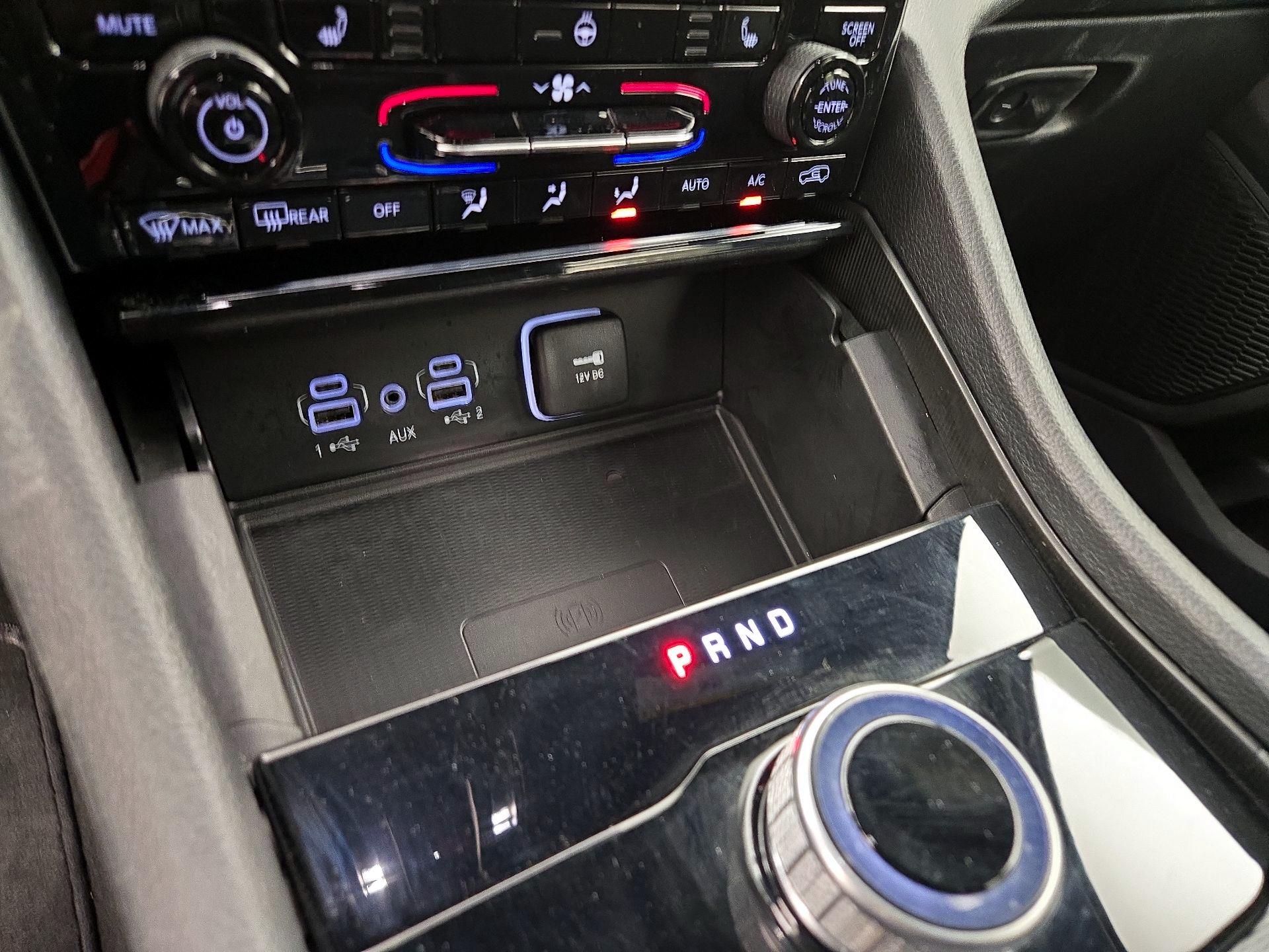 Thumbnail: 2023 Jeep Grand Cherokee - 18