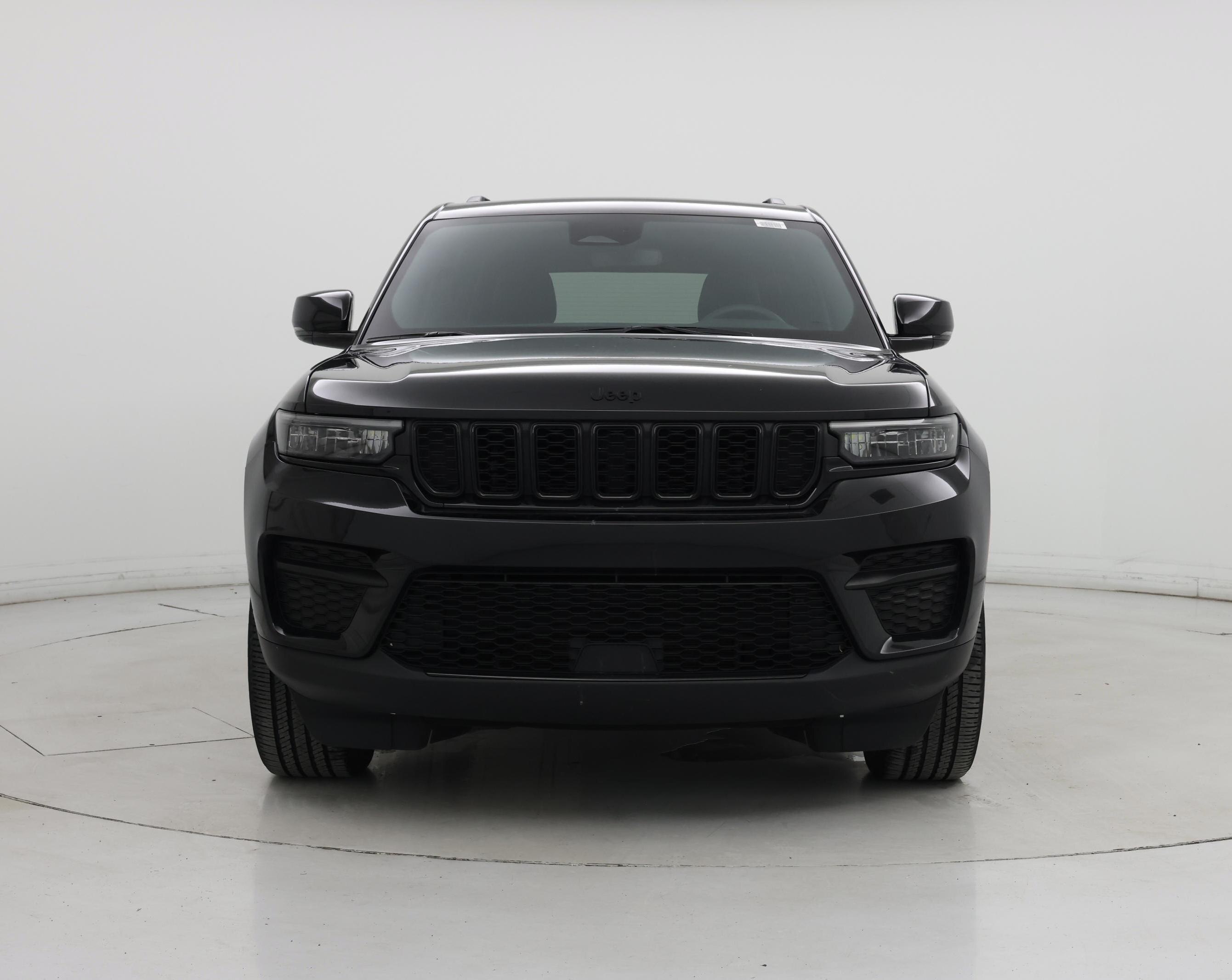 Thumbnail: 2023 Jeep Grand Cherokee - 5