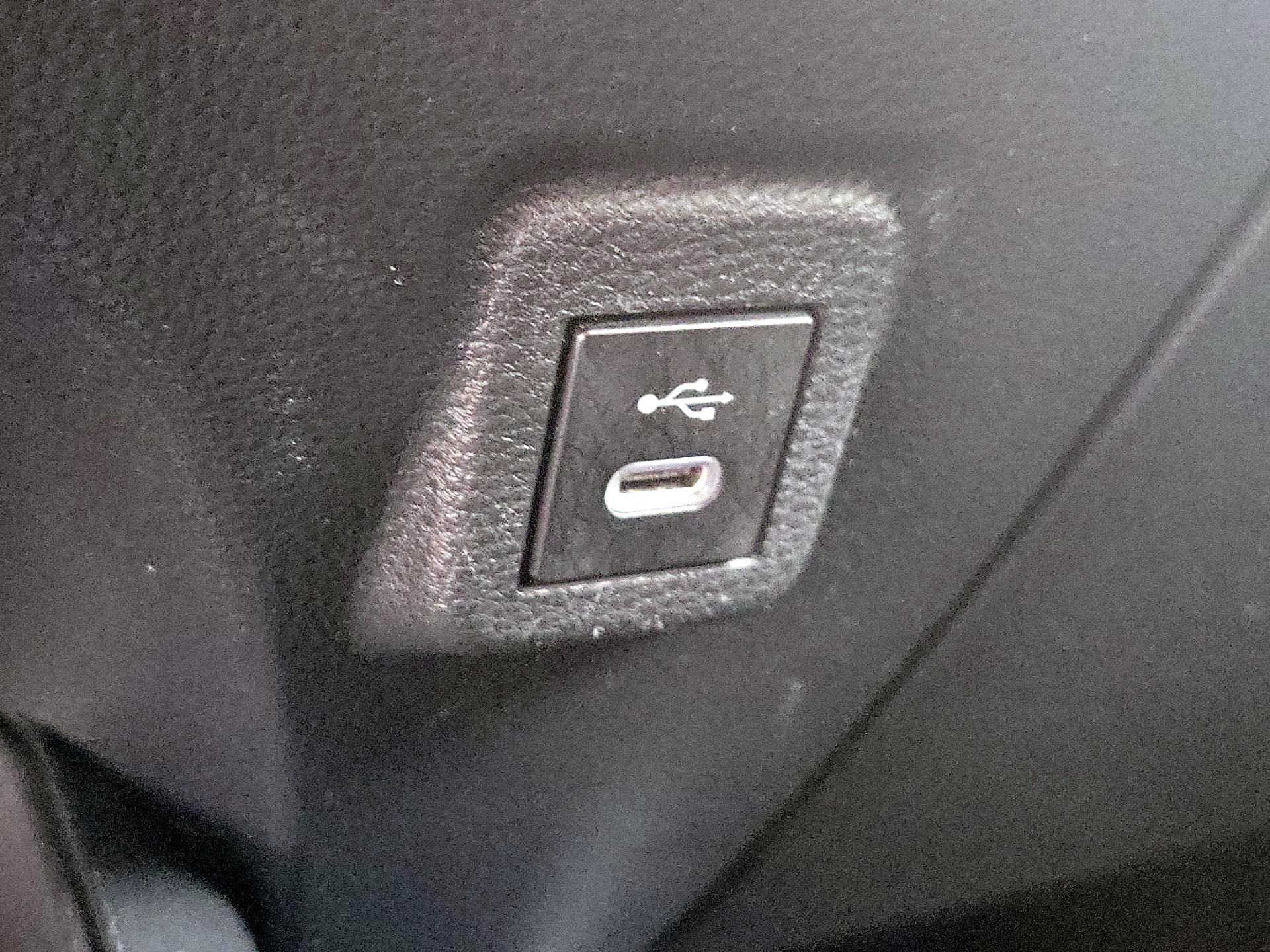 Thumbnail: 2024 Toyota Corolla - 18