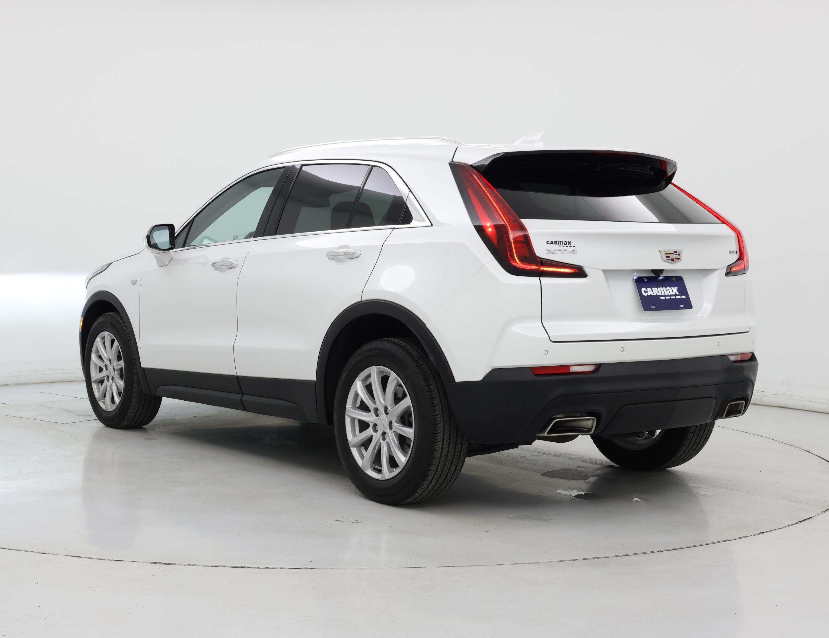 Thumbnail: 2023 Cadillac XT4 - 2