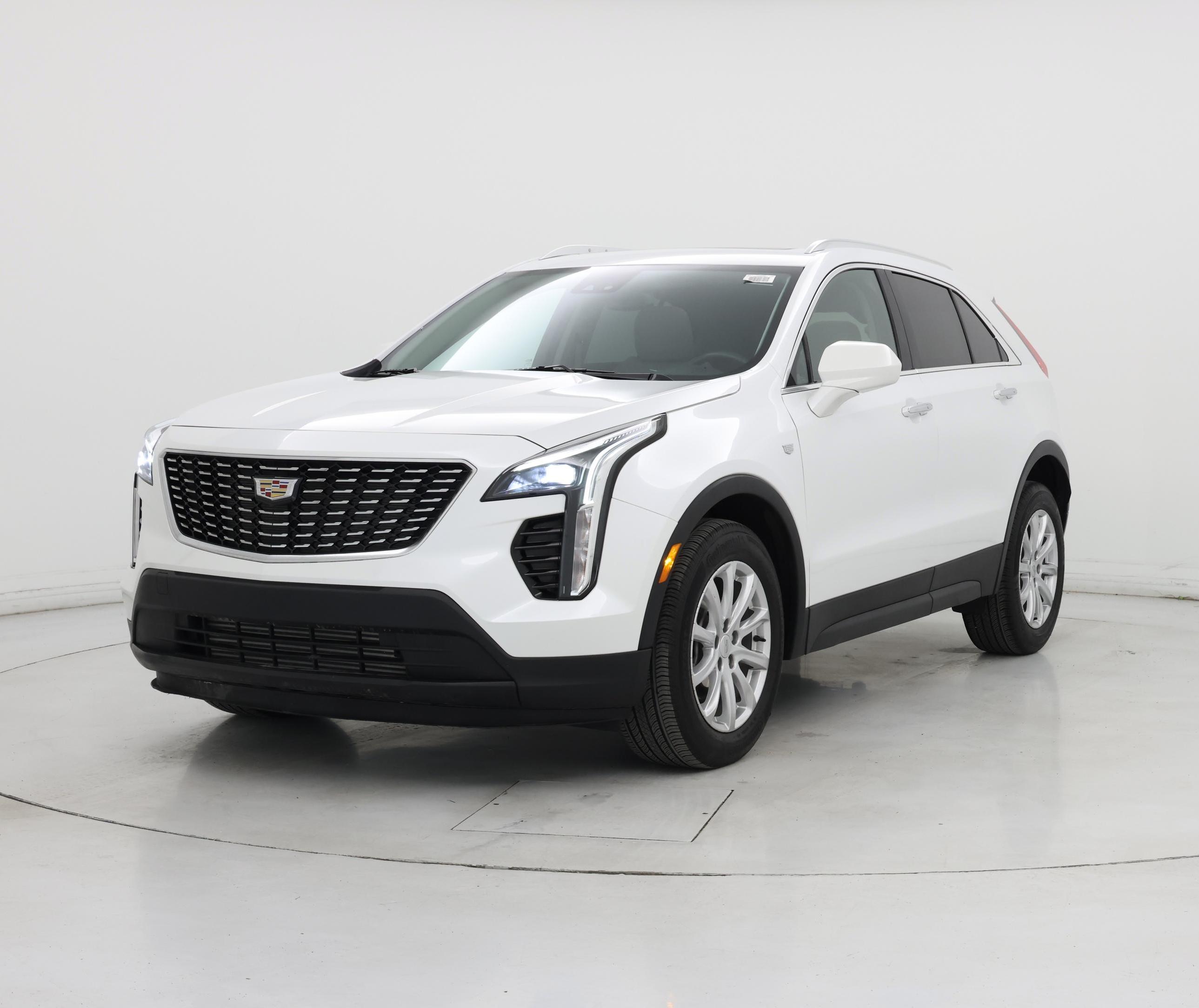 Thumbnail: 2023 Cadillac XT4 - 4