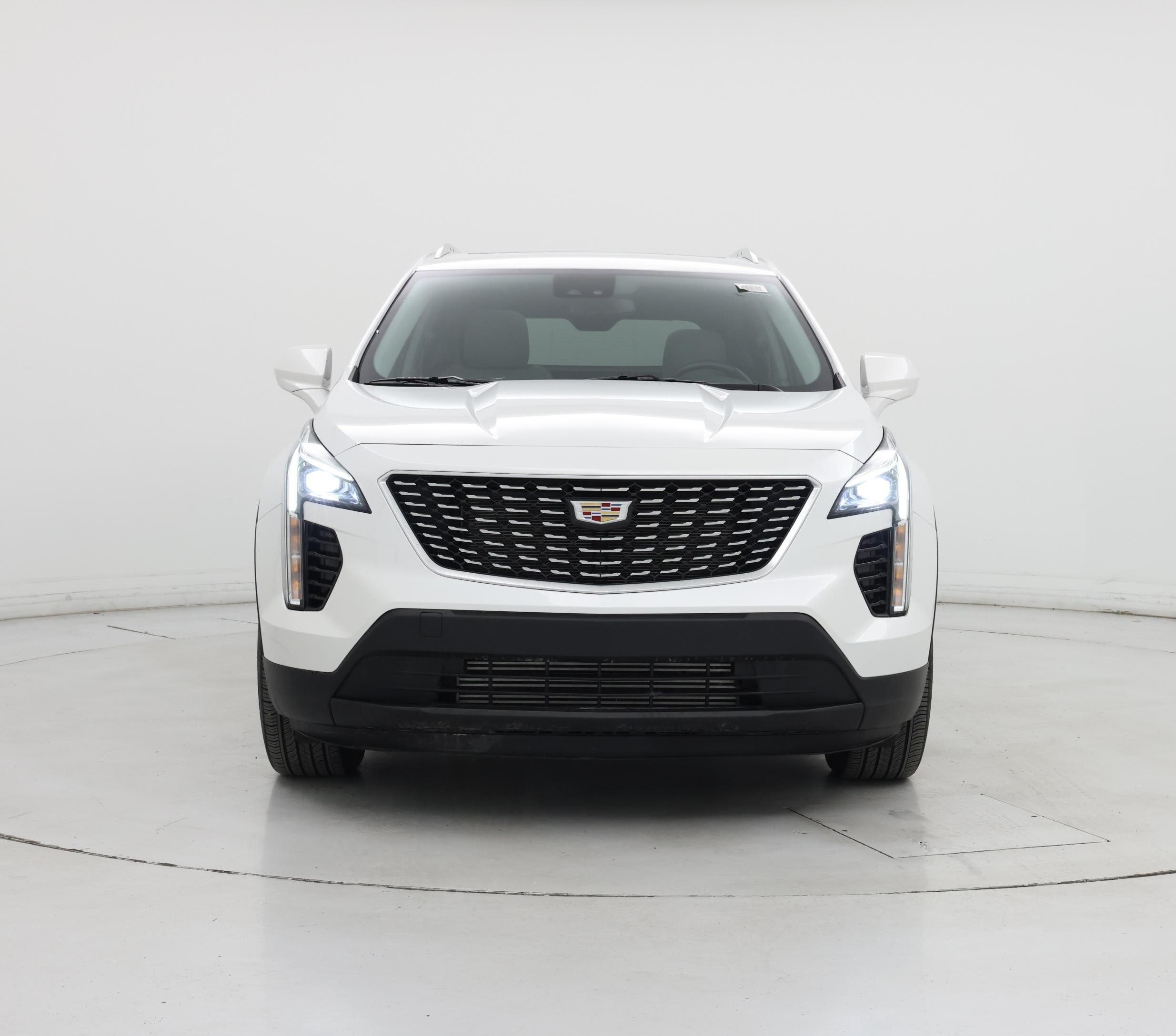 Thumbnail: 2023 Cadillac XT4 - 5