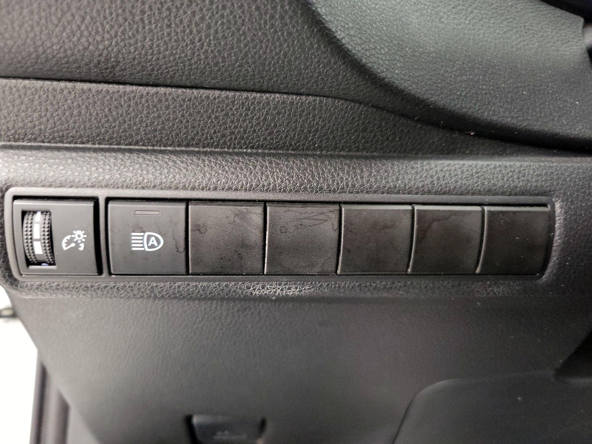 Thumbnail: 2023 Toyota Corolla - 13