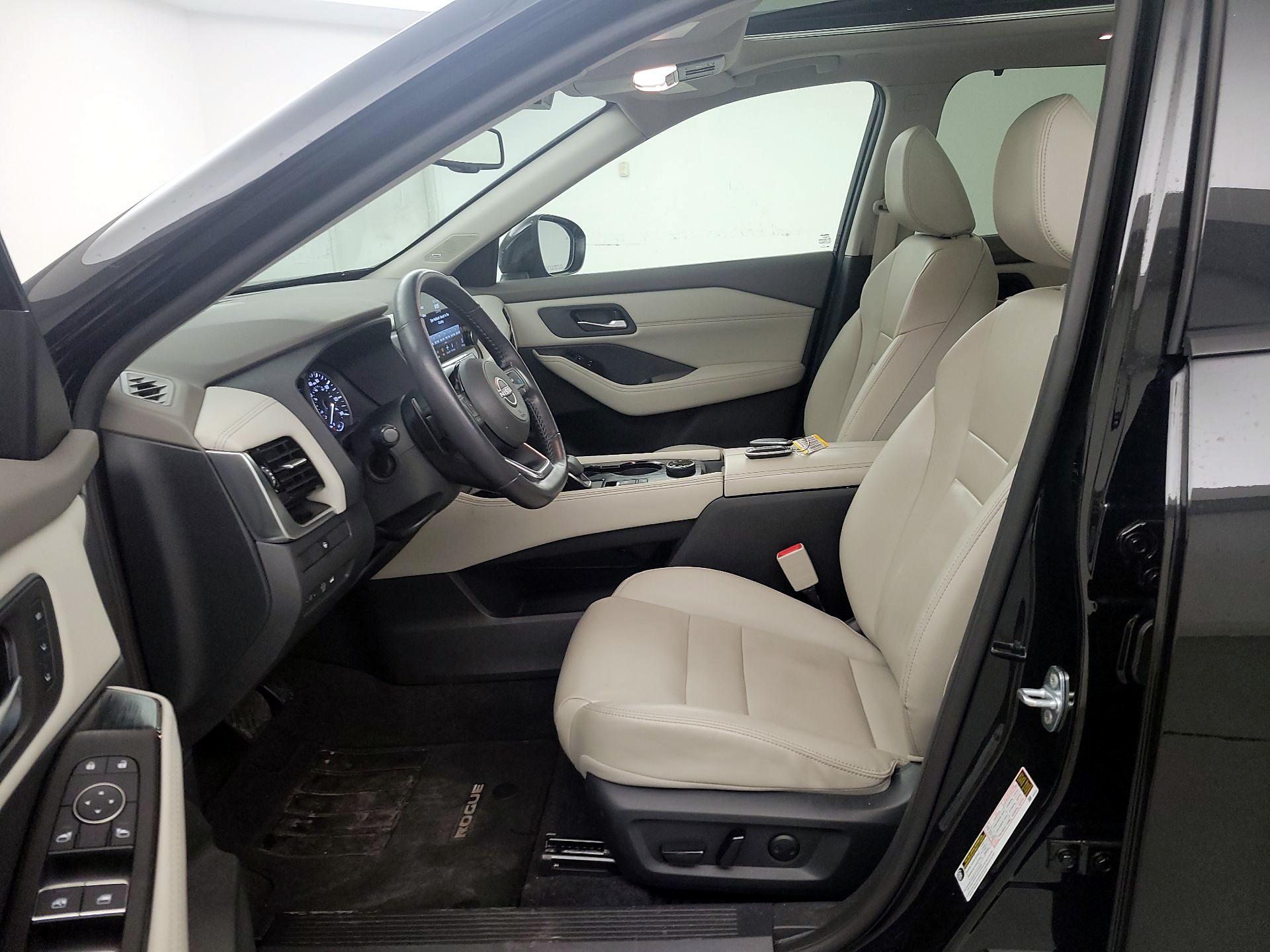 Thumbnail: 2023 Nissan Rogue - 11