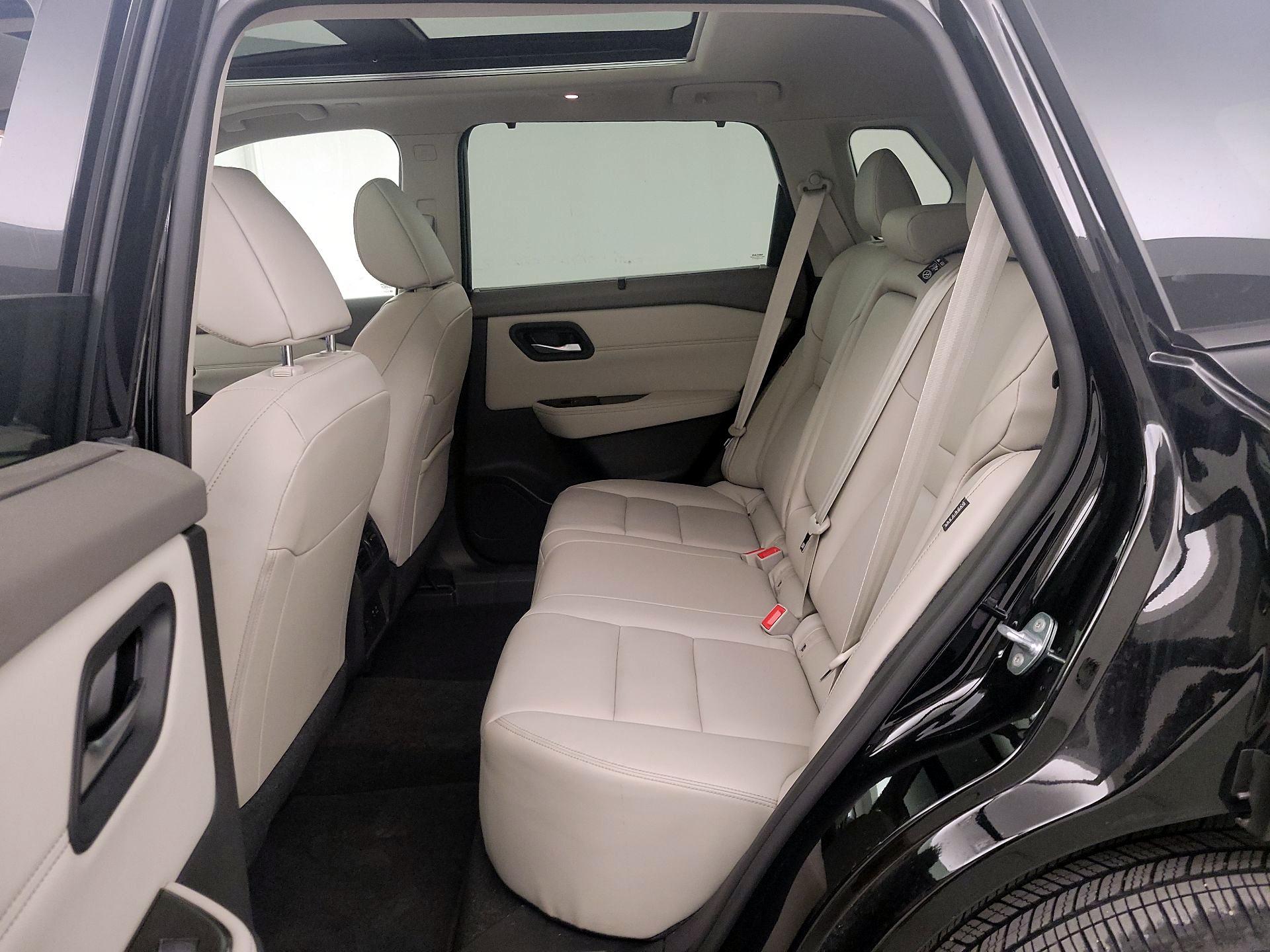 Thumbnail: 2023 Nissan Rogue - 20