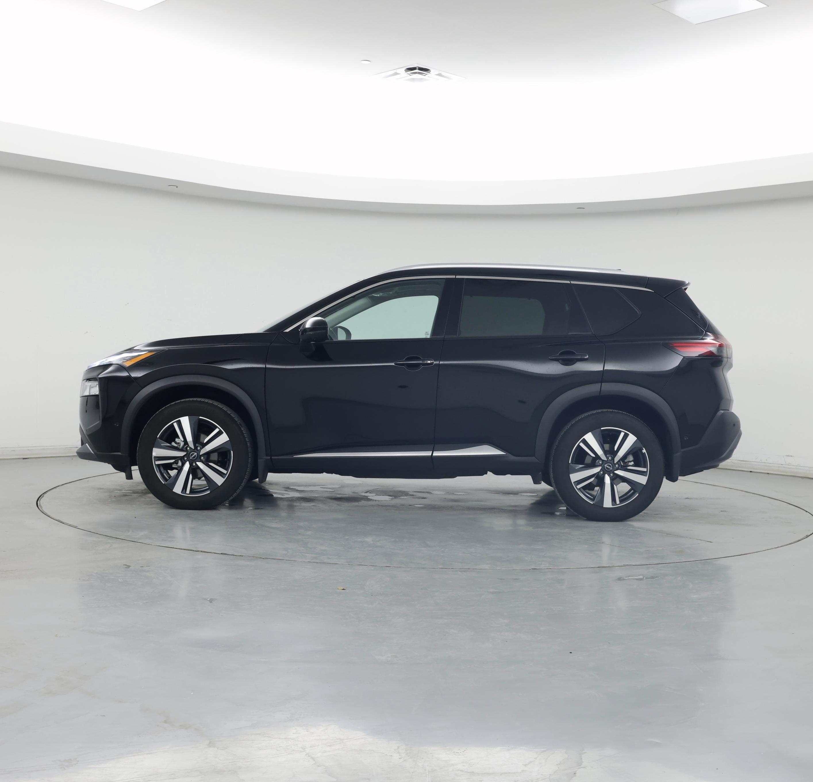 Thumbnail: 2023 Nissan Rogue - 3