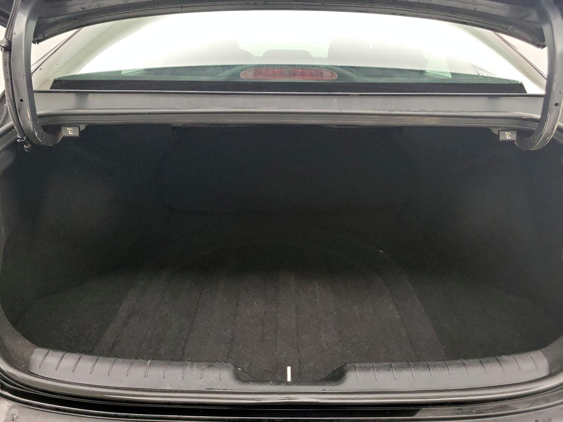 Thumbnail: 2022 Hyundai Elantra - 20