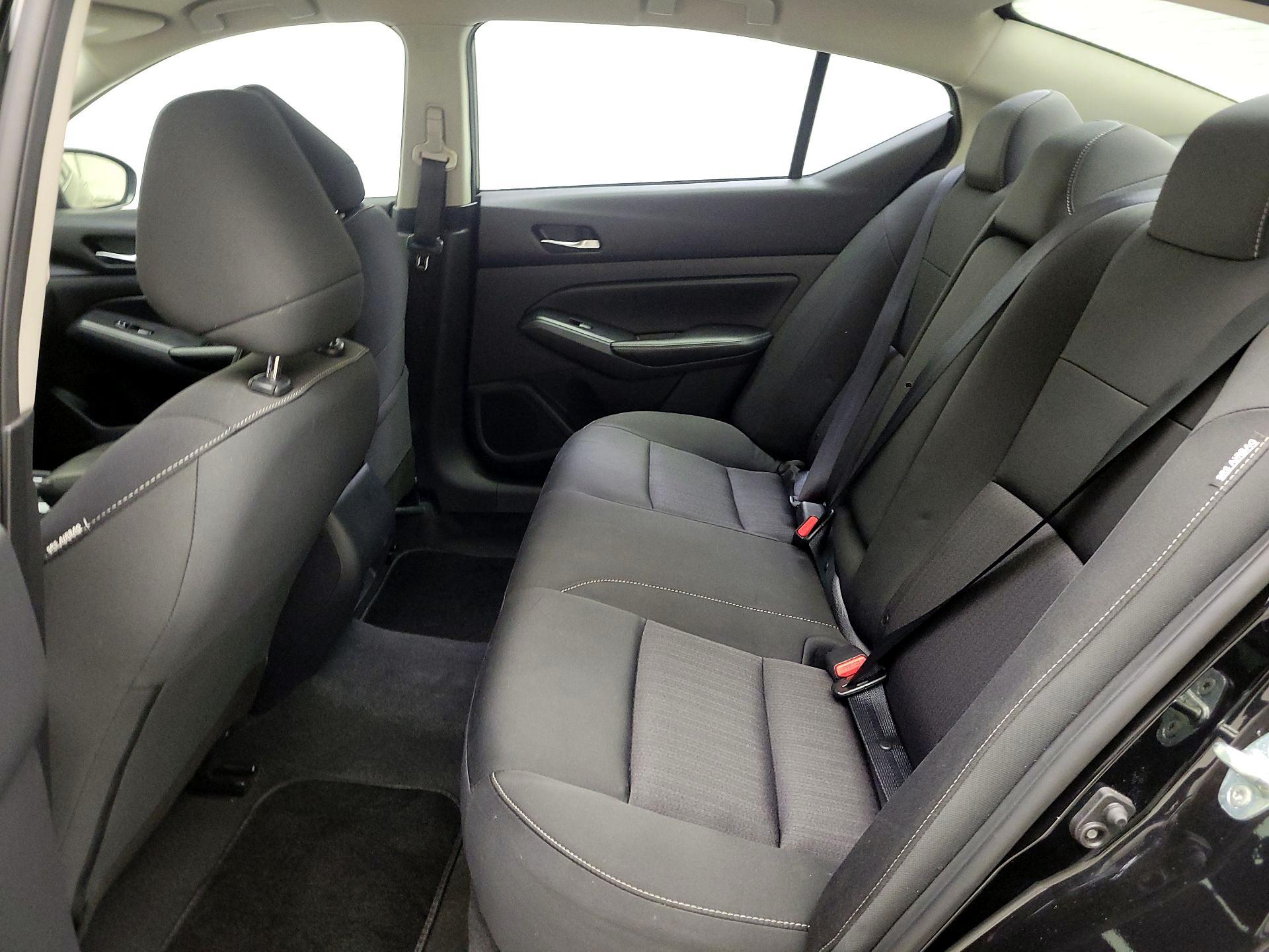 Thumbnail: 2022 Nissan Altima - 19