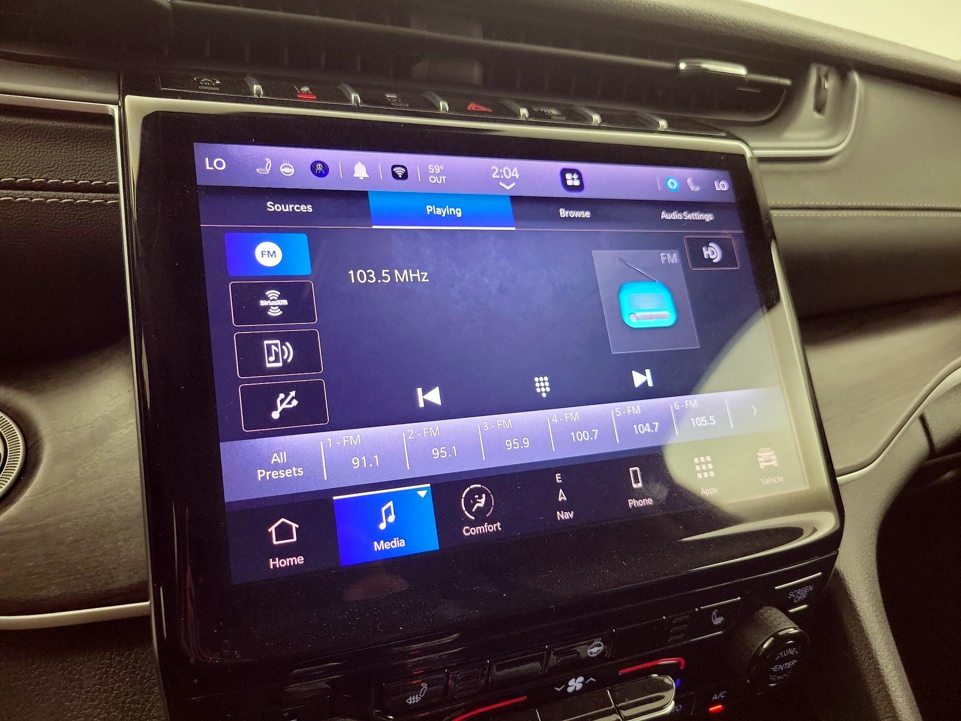 Thumbnail: 2023 Jeep Grand Cherokee - 16