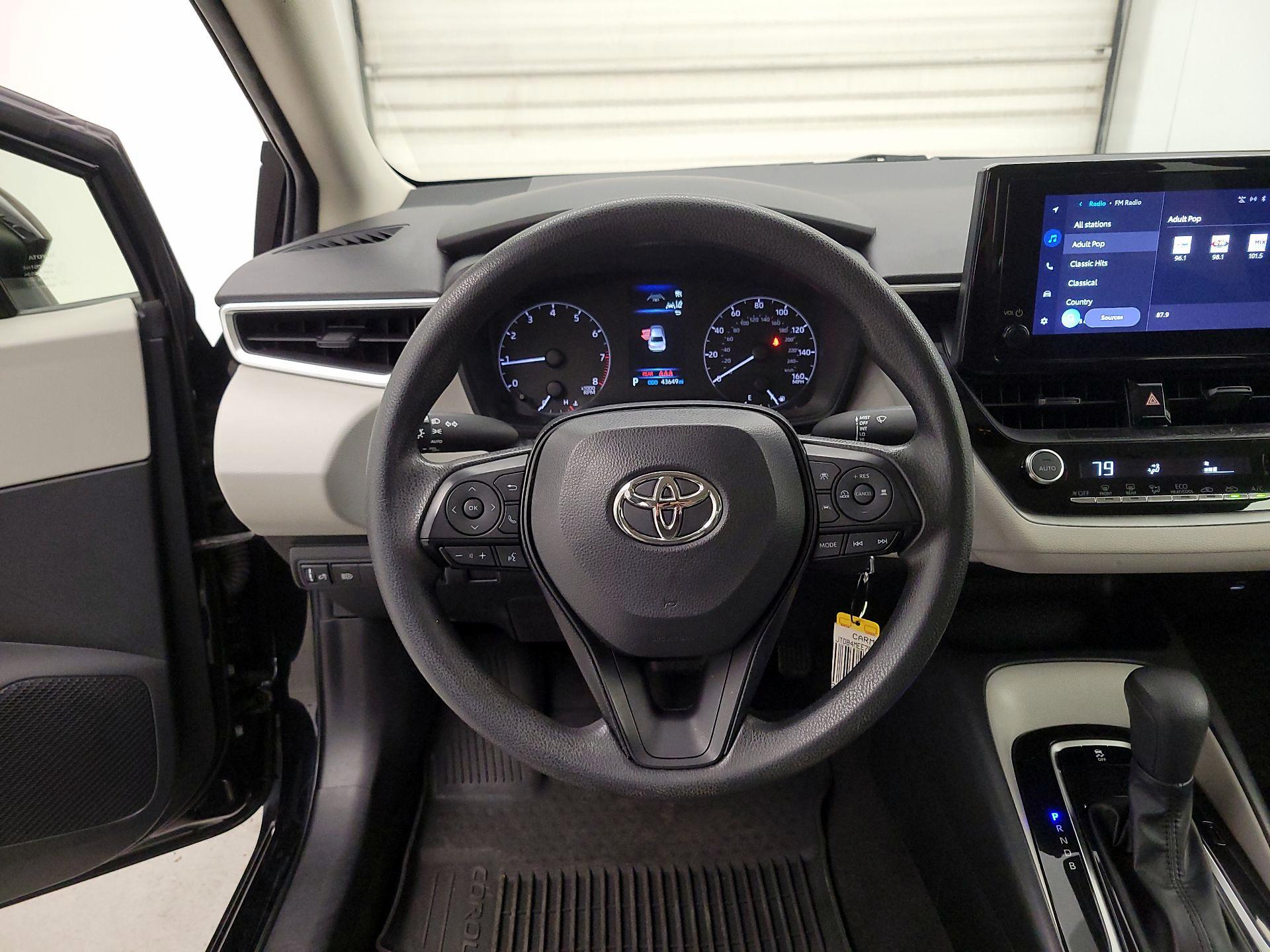 Thumbnail: 2023 Toyota Corolla - 10