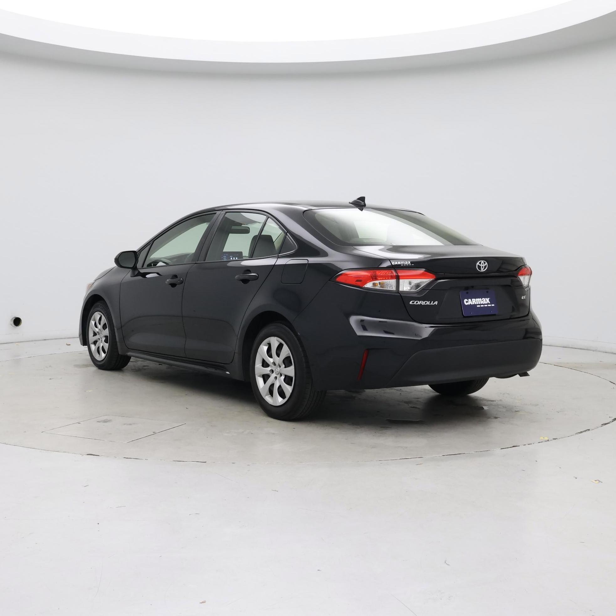 Thumbnail: 2023 Toyota Corolla - 2