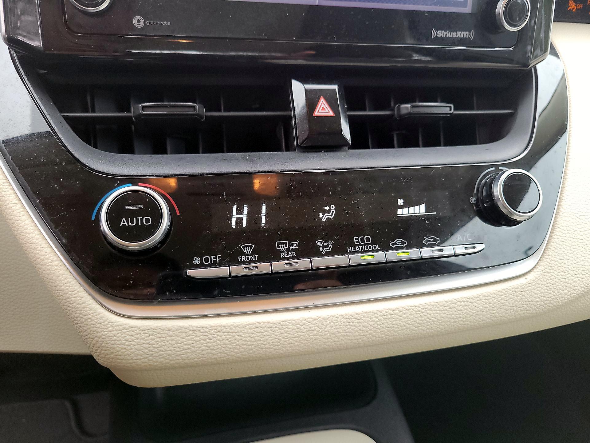 Thumbnail: 2021 Toyota Corolla - 14