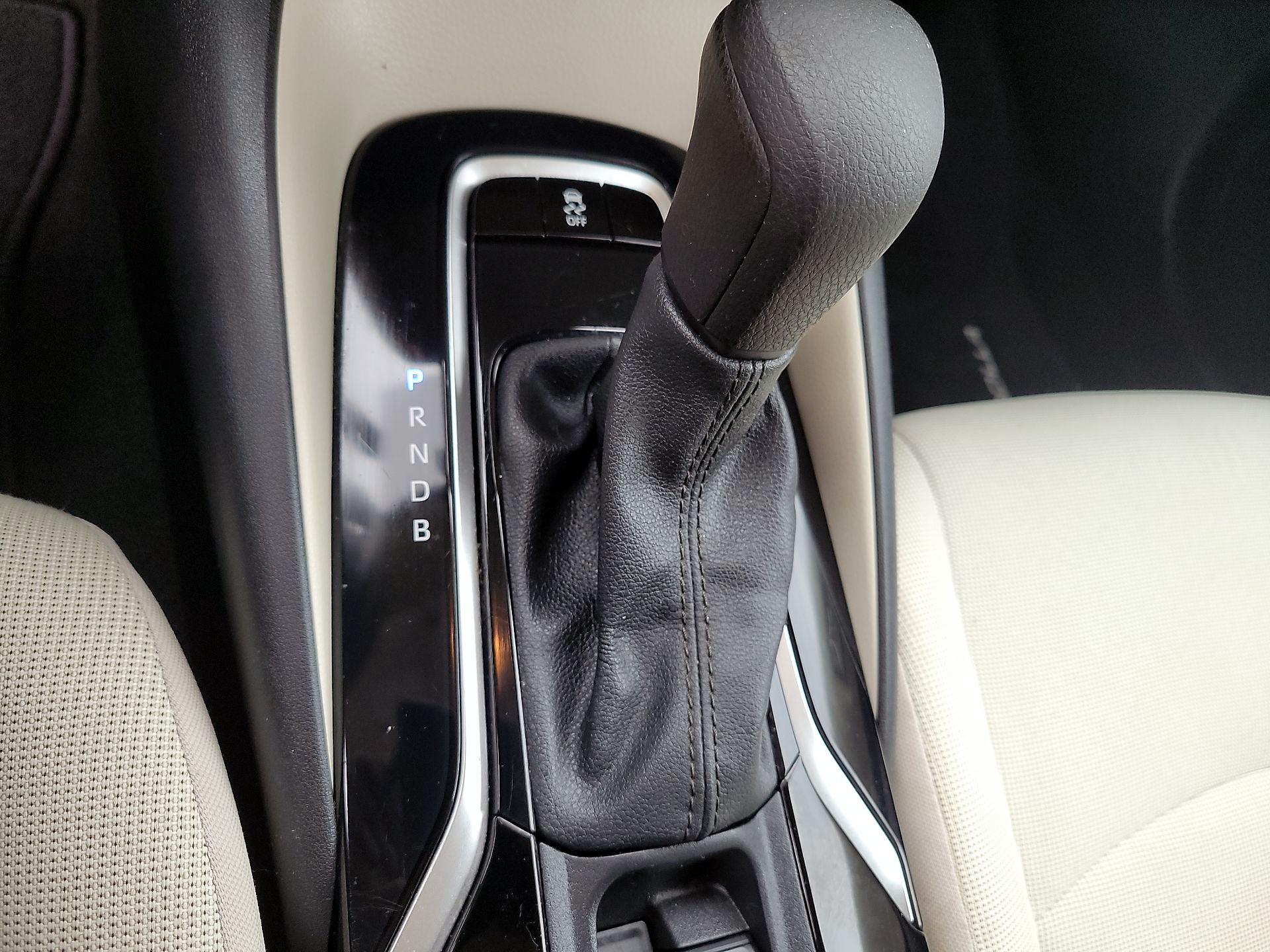 Thumbnail: 2021 Toyota Corolla - 15