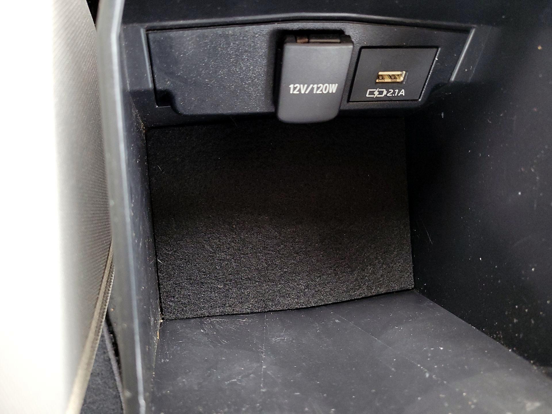 Thumbnail: 2021 Toyota Corolla - 16