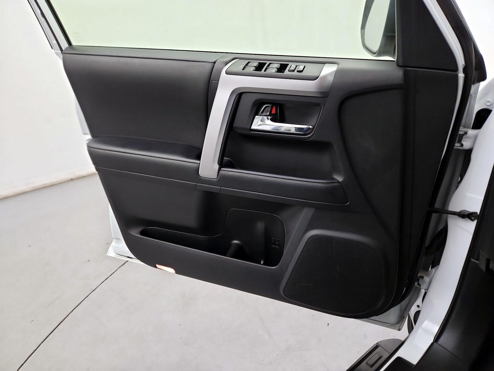 Thumbnail: 2024 Toyota 4Runner - 10