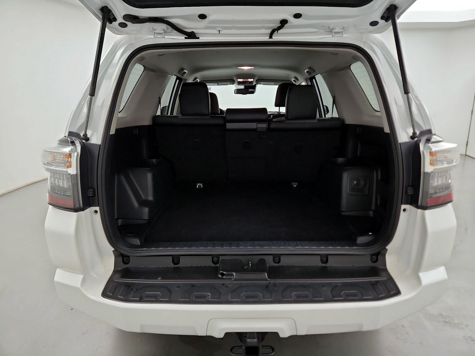 Thumbnail: 2024 Toyota 4Runner - 19