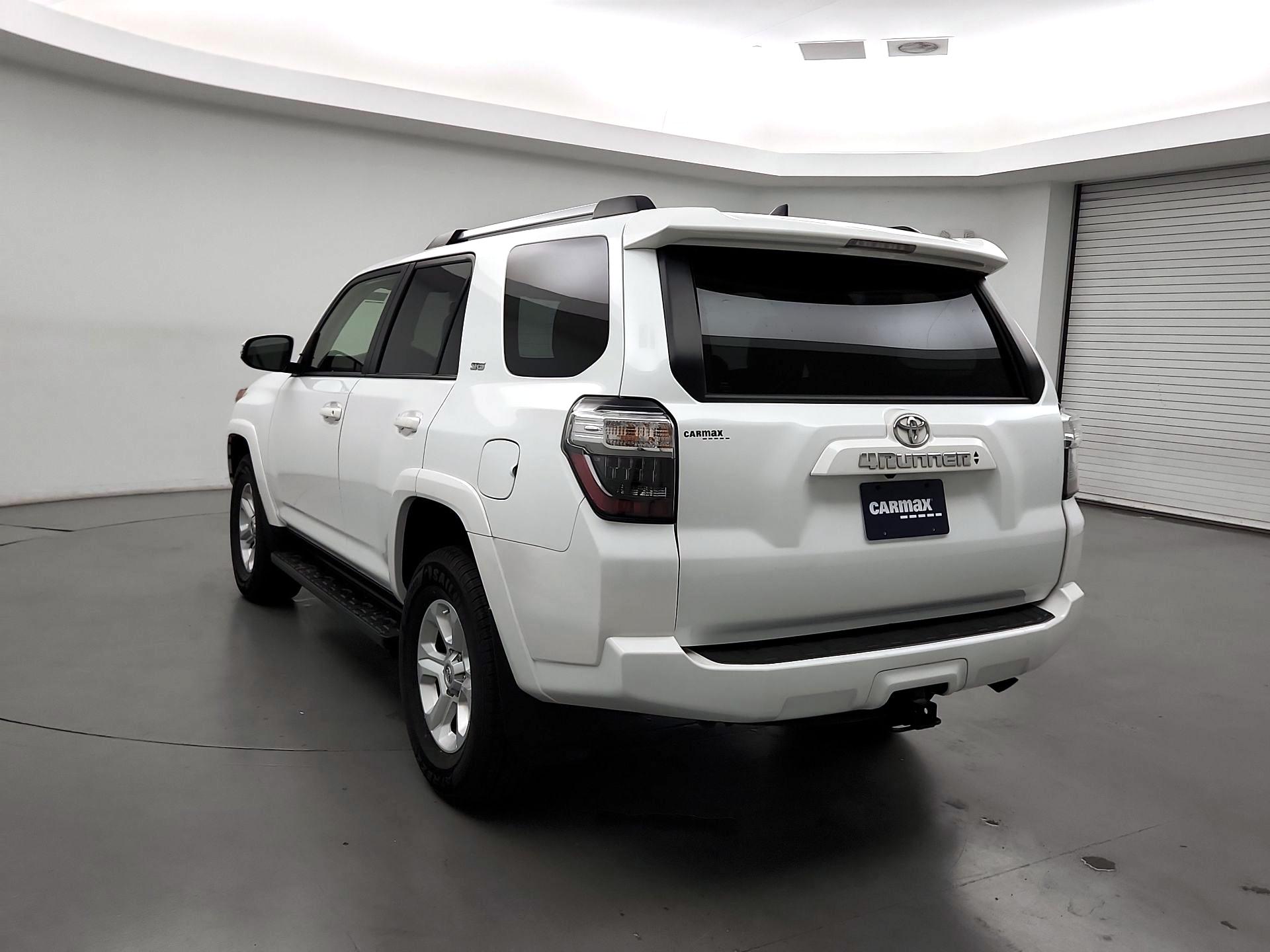 Thumbnail: 2024 Toyota 4Runner - 7