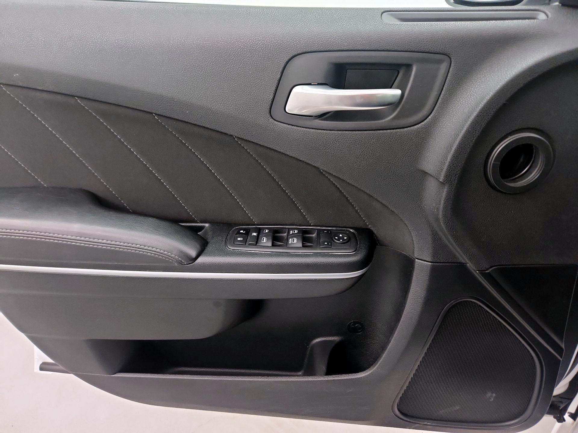 Thumbnail: 2023 Dodge Charger - 12