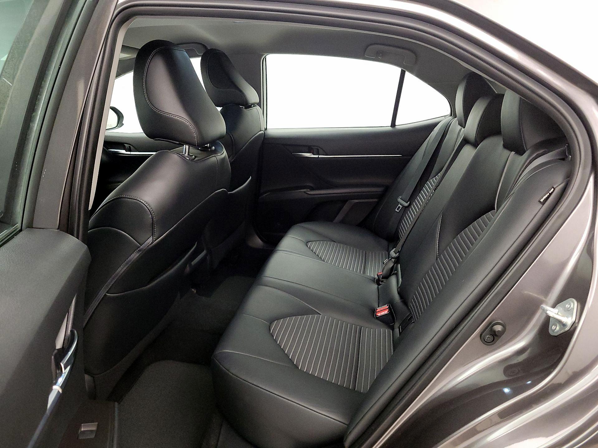 Thumbnail: 2021 Toyota Camry - 18