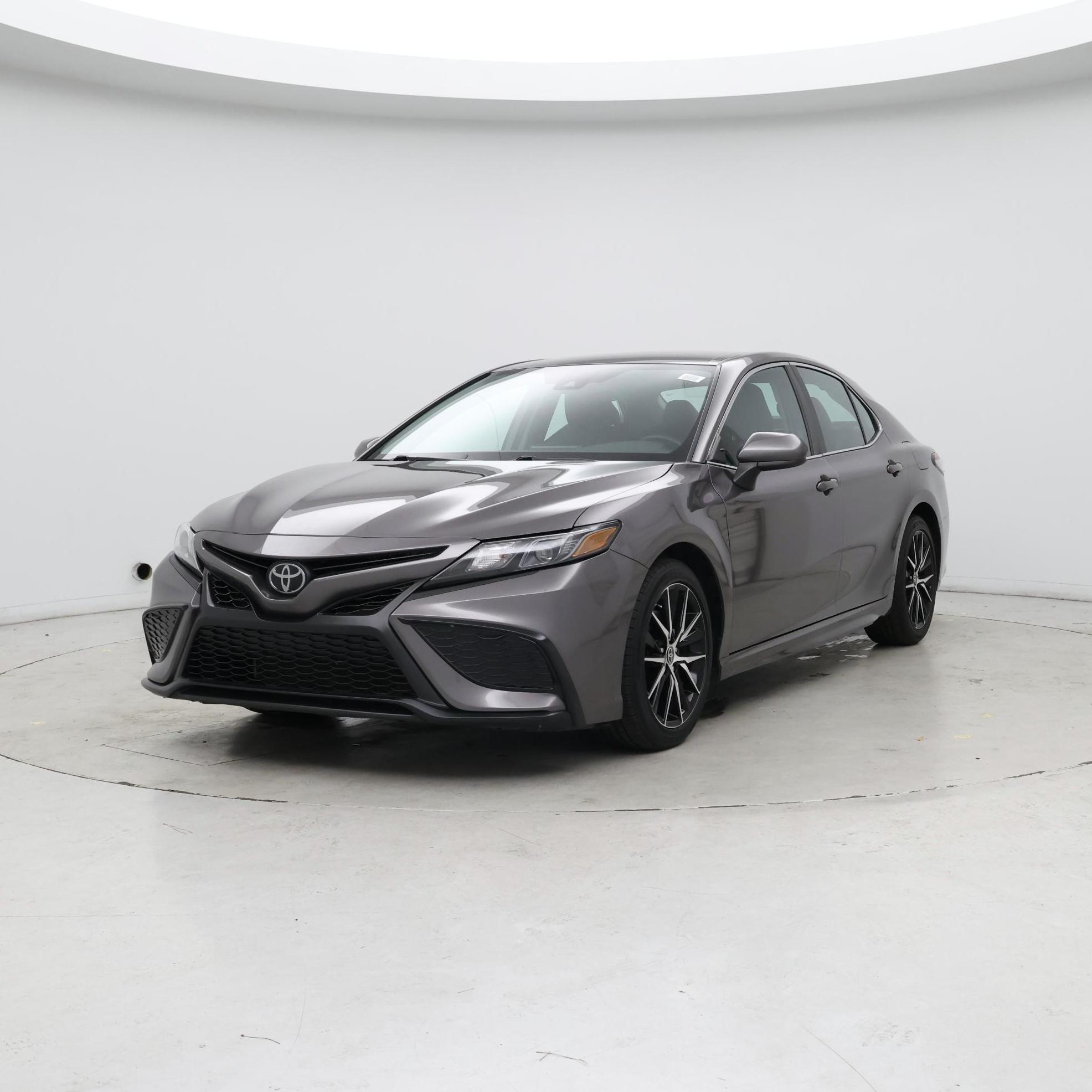 Thumbnail: 2021 Toyota Camry - 4